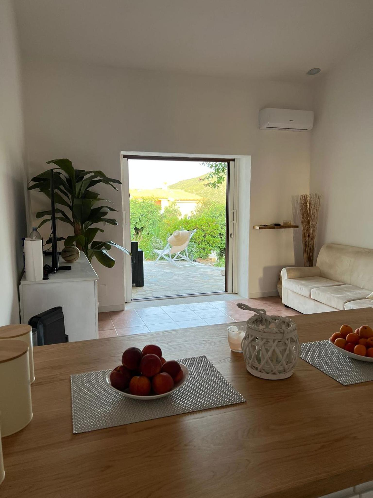 Coralli 8 - Residence Sole Ruju view 3