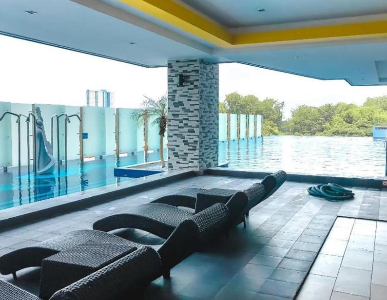 LOVELY 2BR MAJESTIC CONDO 6 PAX POOL VIEW photo 5