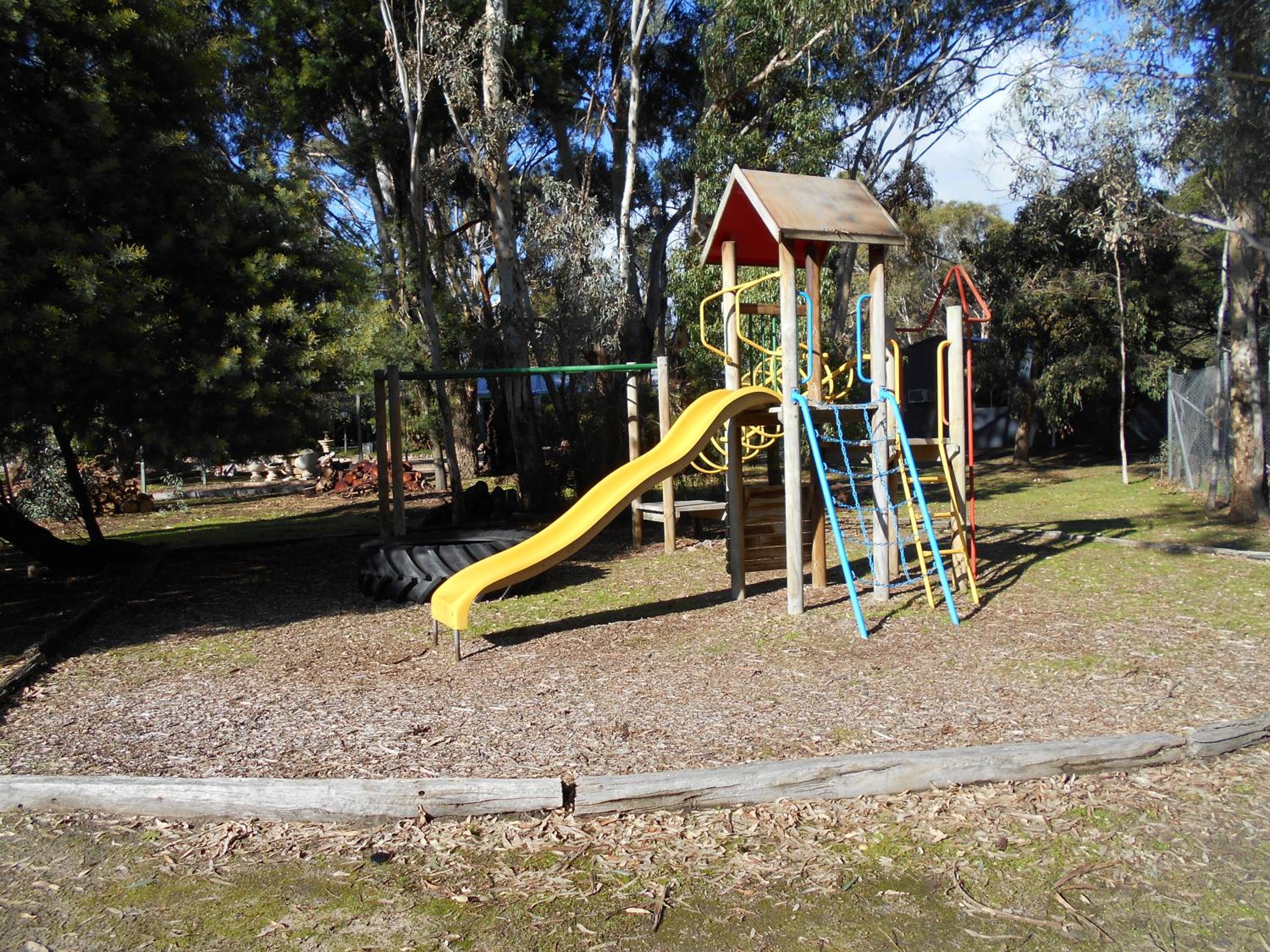 Grampians View Cottages and Units