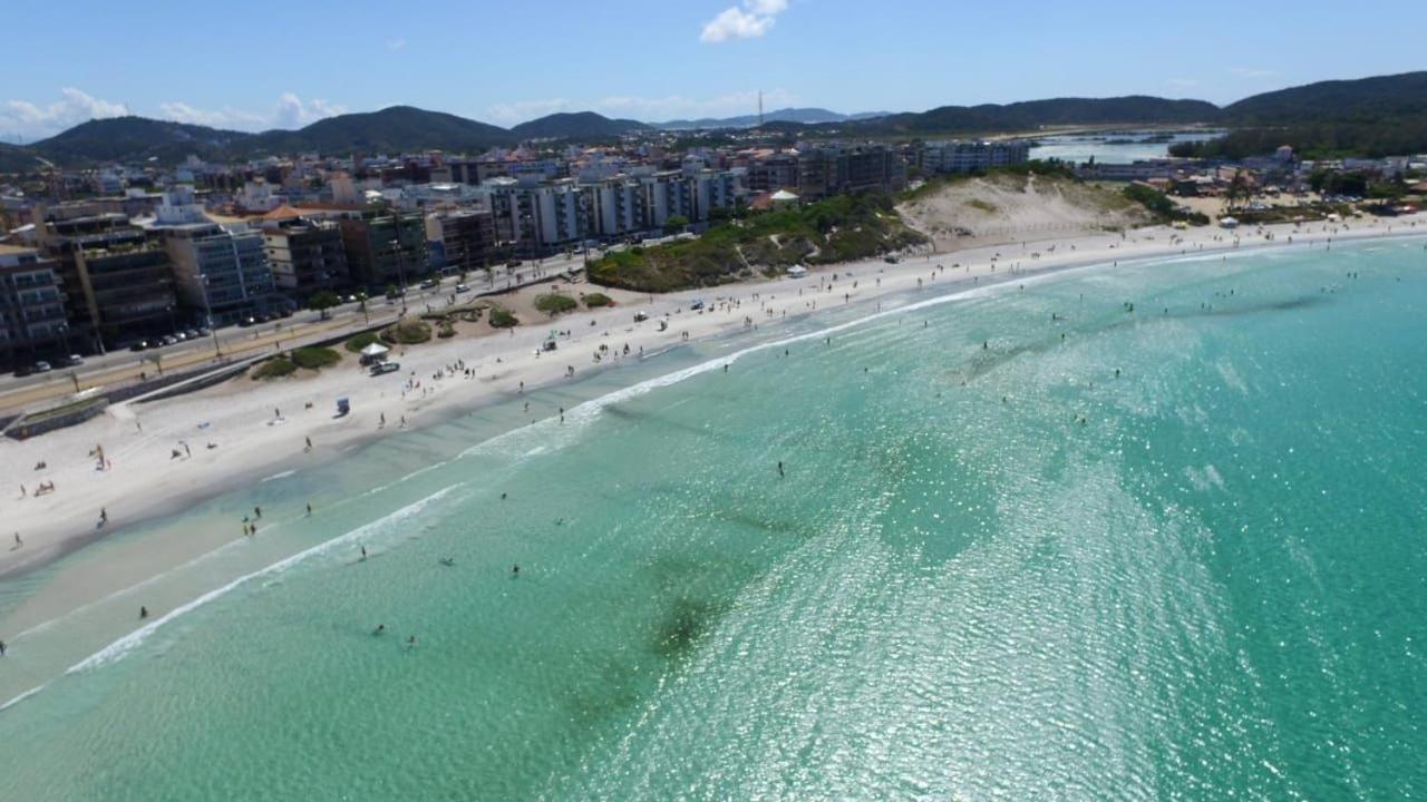 Cabo Frio: House for 8, barbecue area and garage