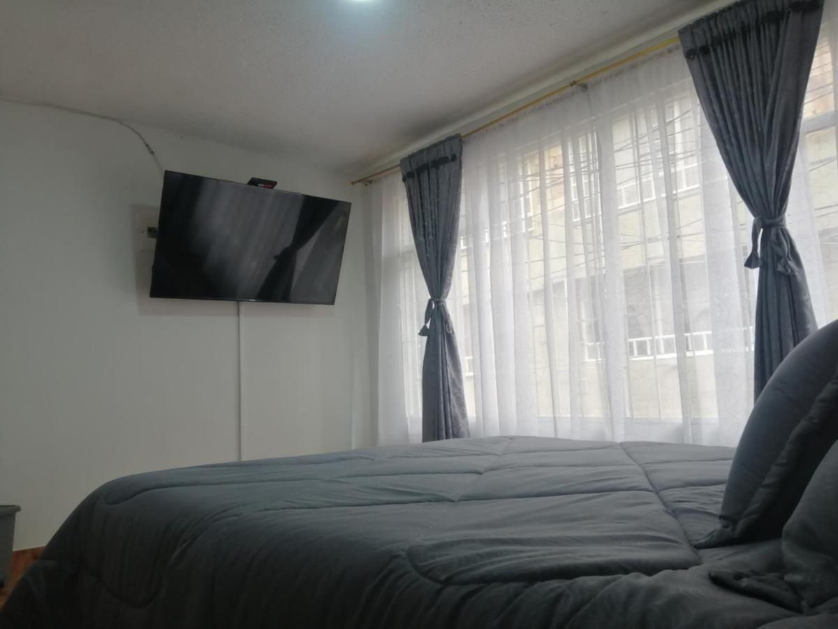 Habitación Privada Cerca al Aeropuerto y Terminal