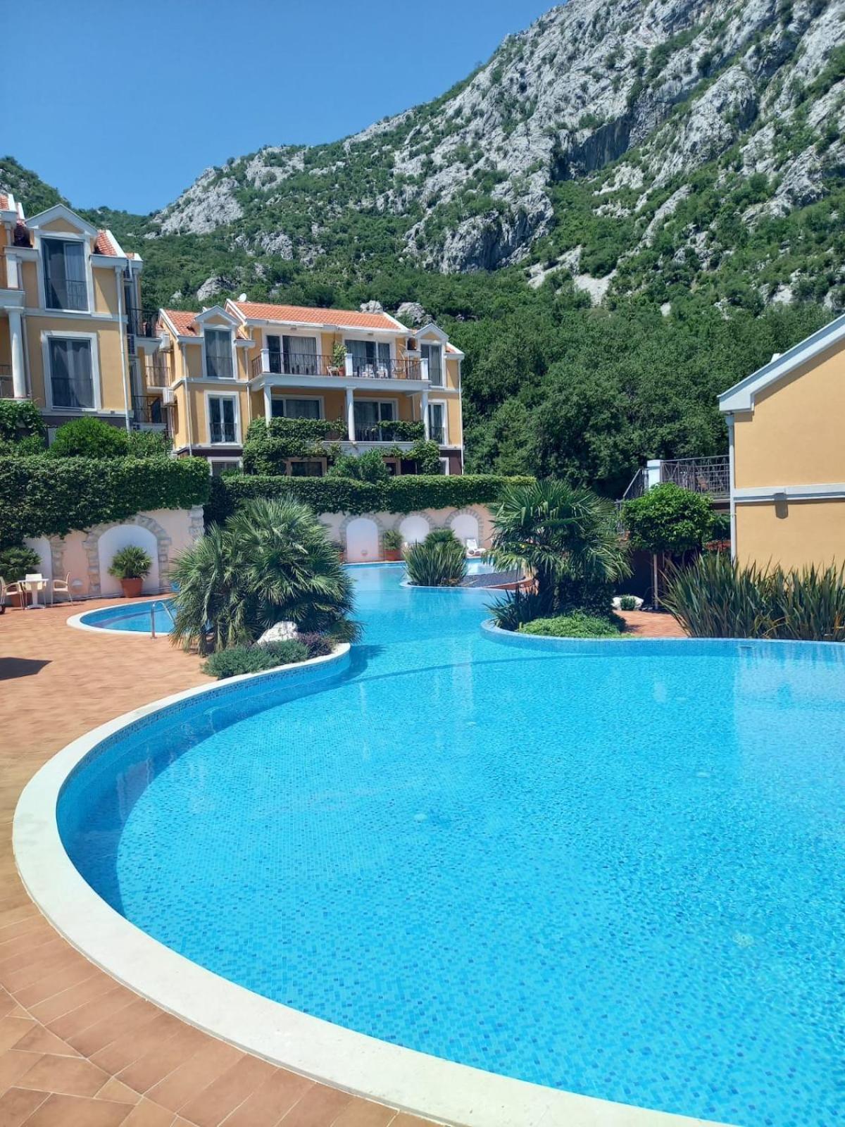 Boka Peaks Apartments photo 4