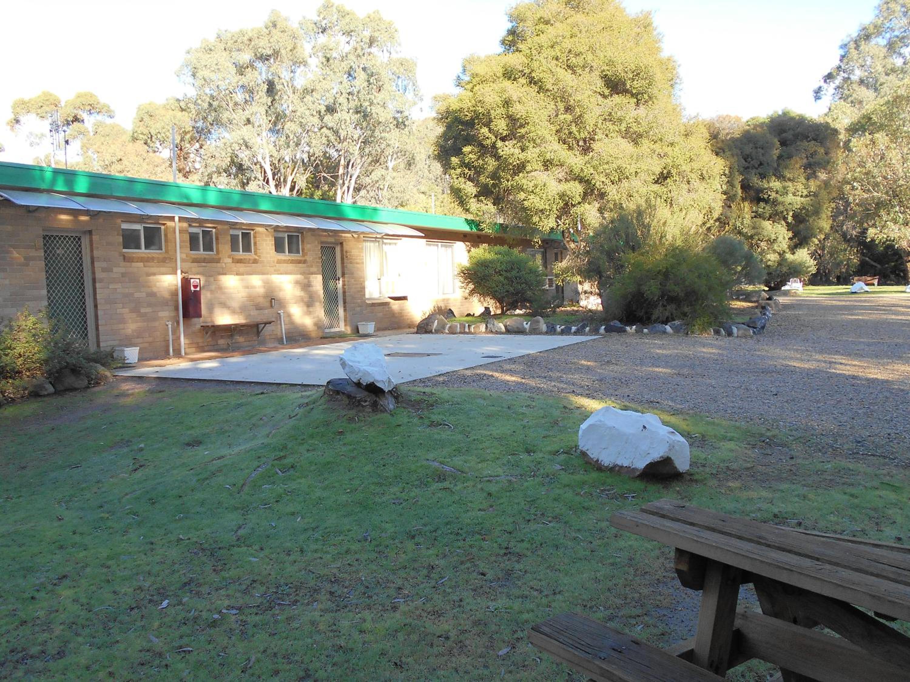 Grampians View Cottages and Units