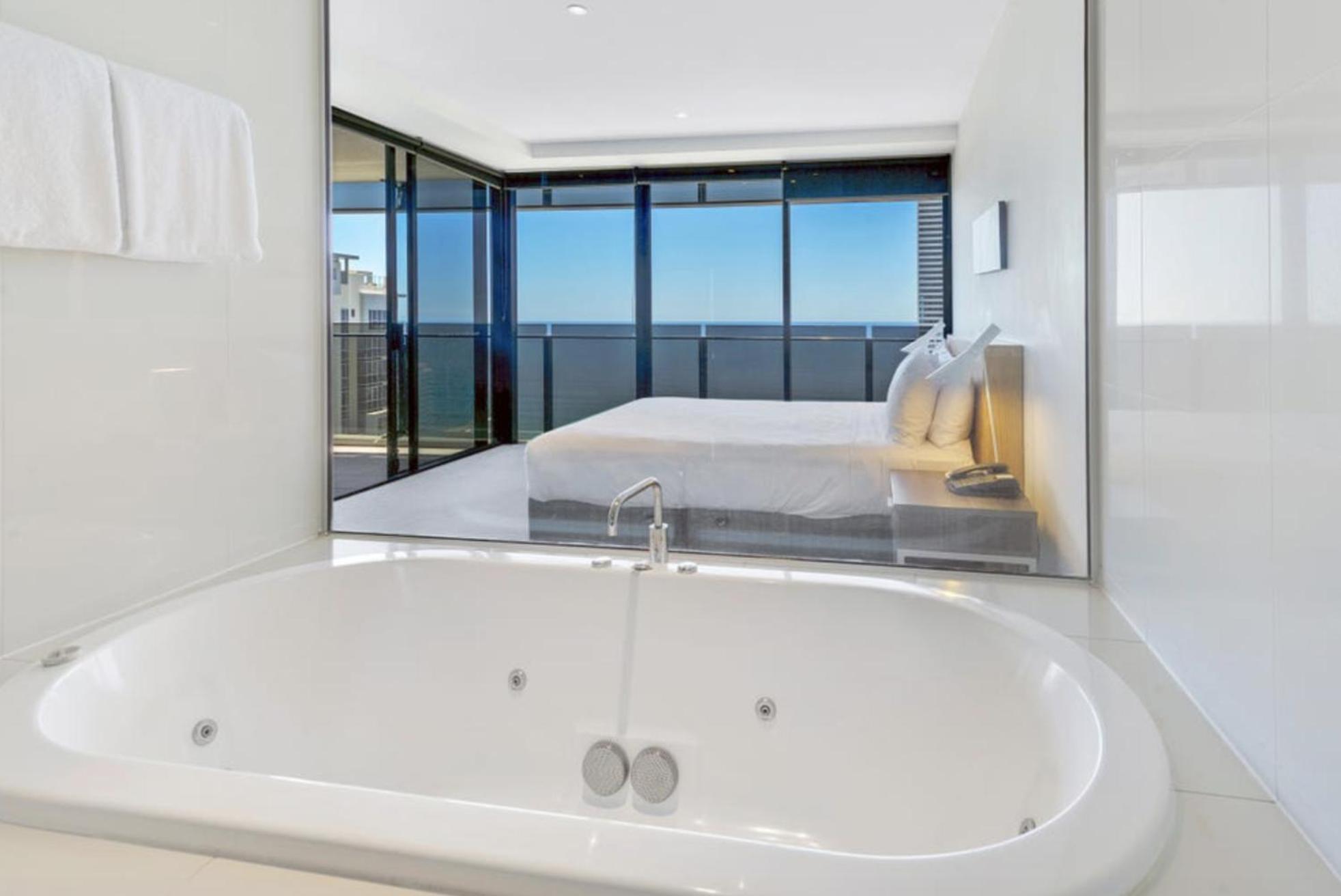 Circle on Cavill - Hosted by Coastal Letting Co.