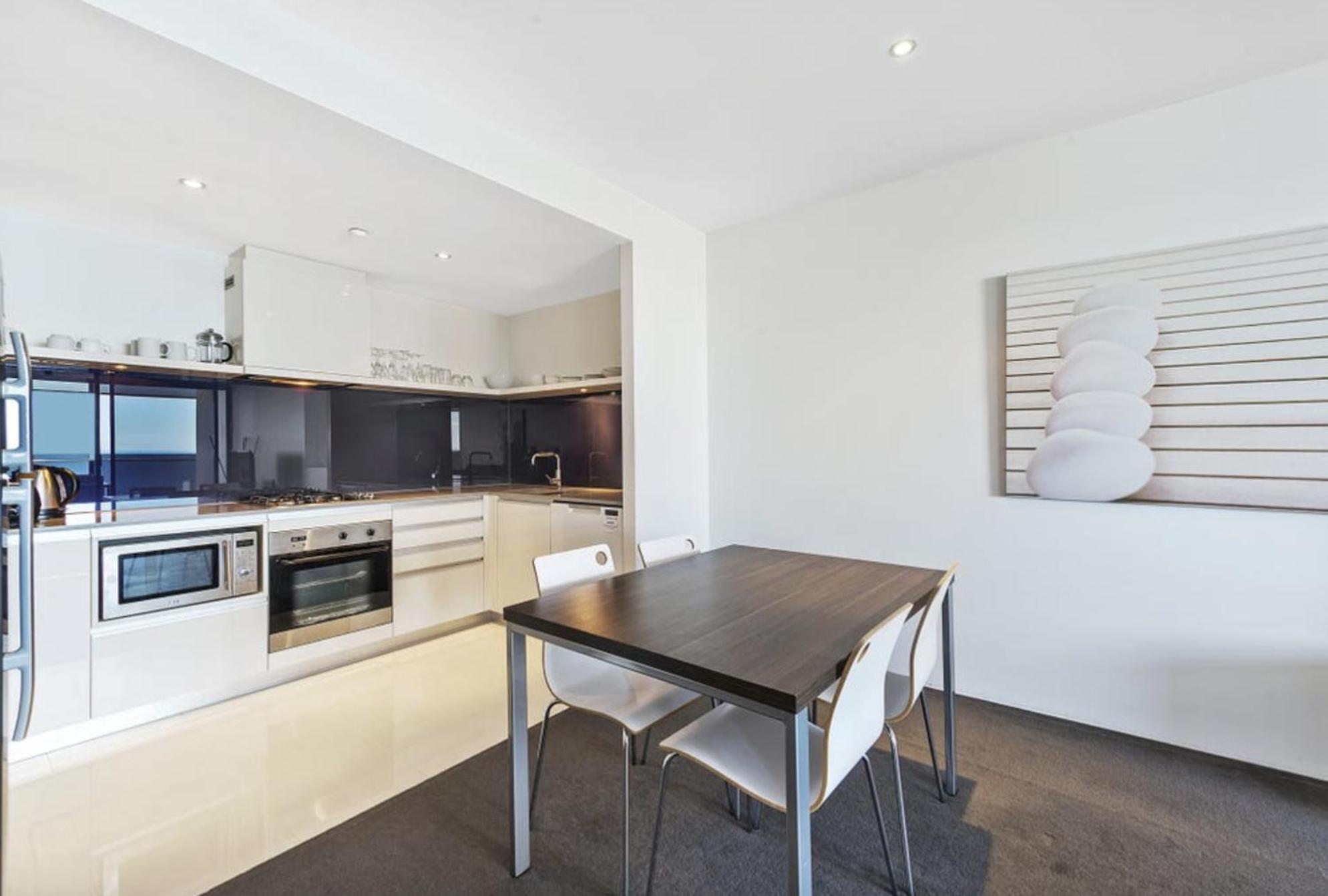 Circle on Cavill - Hosted by Coastal Letting Co.