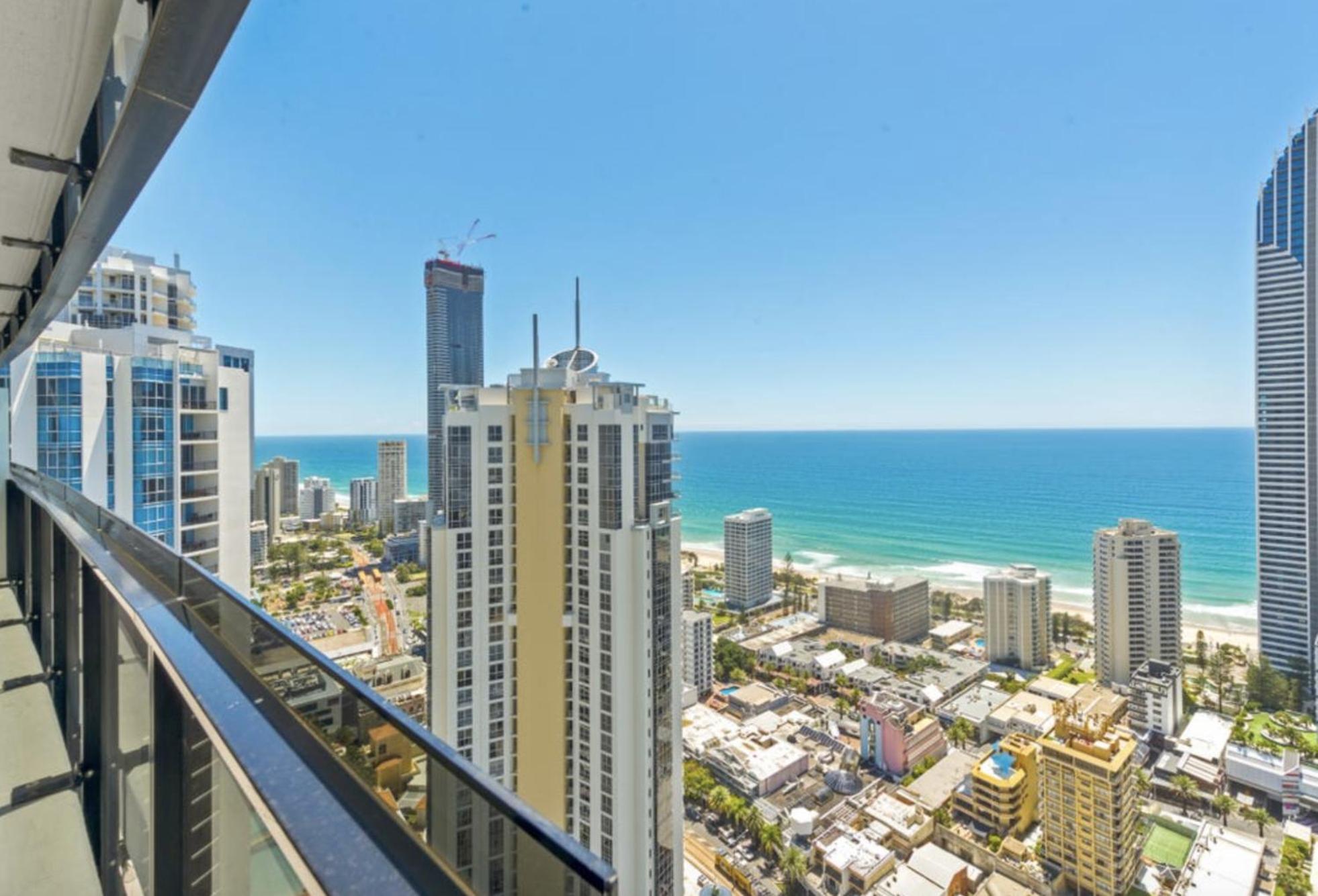 Circle on Cavill - Hosted by Coastal Letting Co.