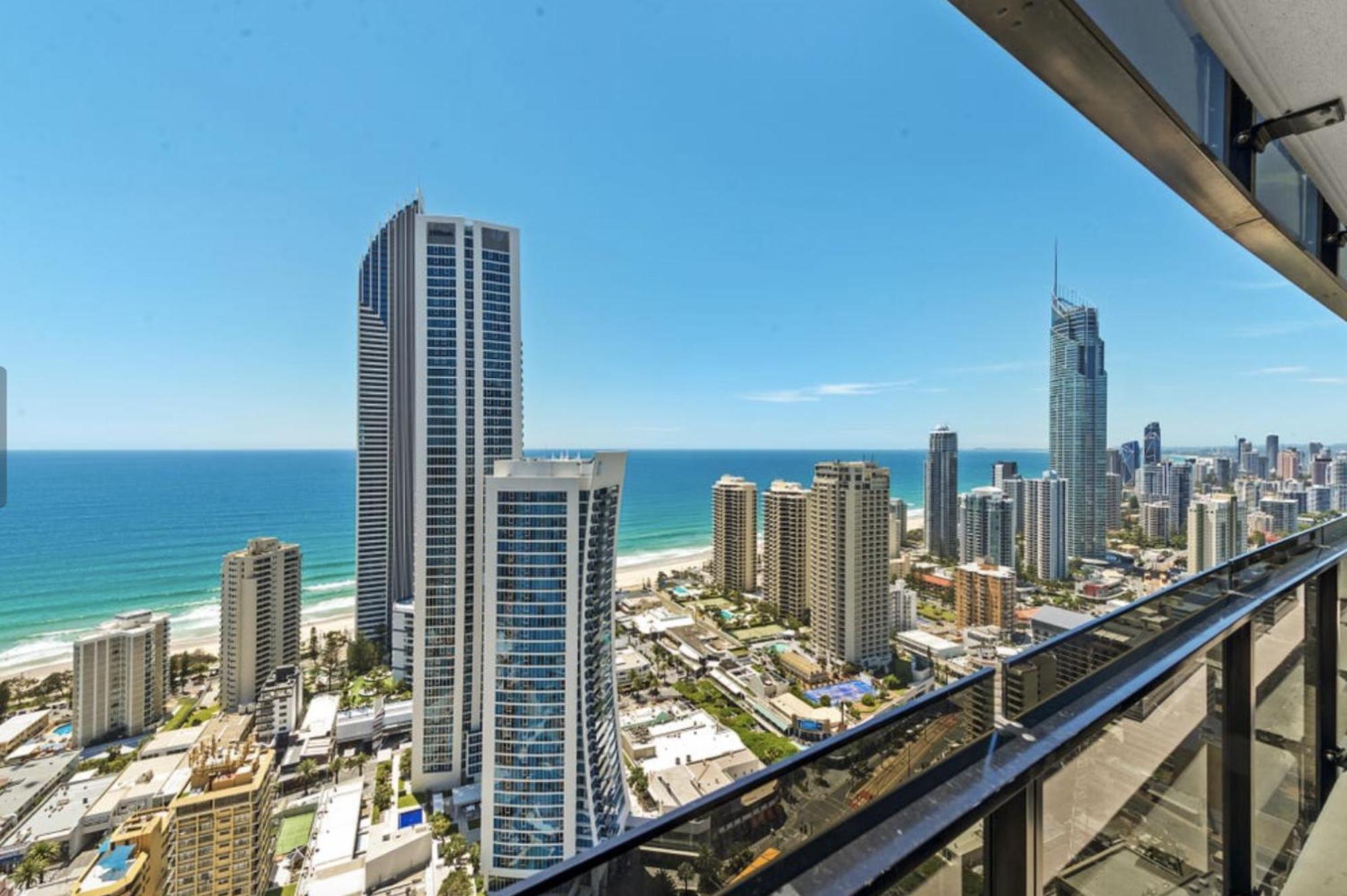 Circle on Cavill - Hosted by Coastal Letting Co.