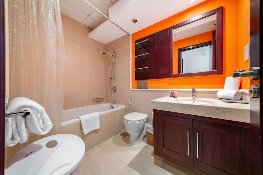 Tanaro, The Views by Emaar - Mint Stay