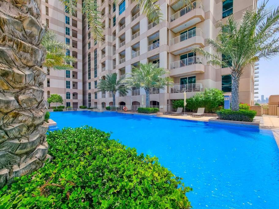 Tanaro, The Views by Emaar - Mint Stay