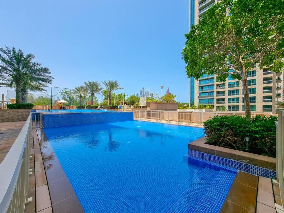 Tanaro, The Views by Emaar - Mint Stay