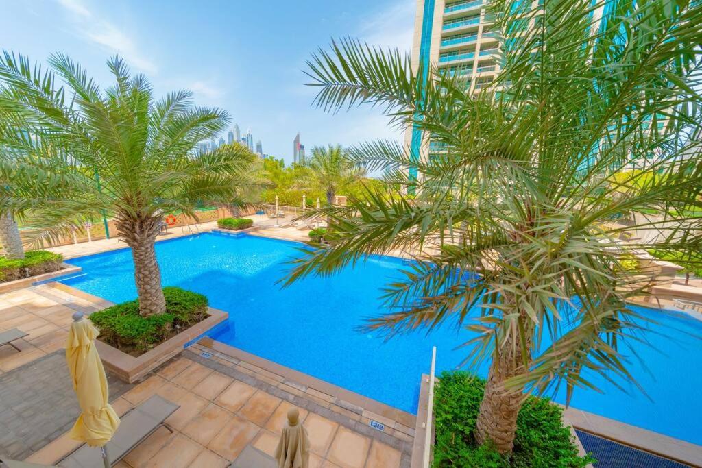Tanaro, The Views by Emaar - Mint Stay