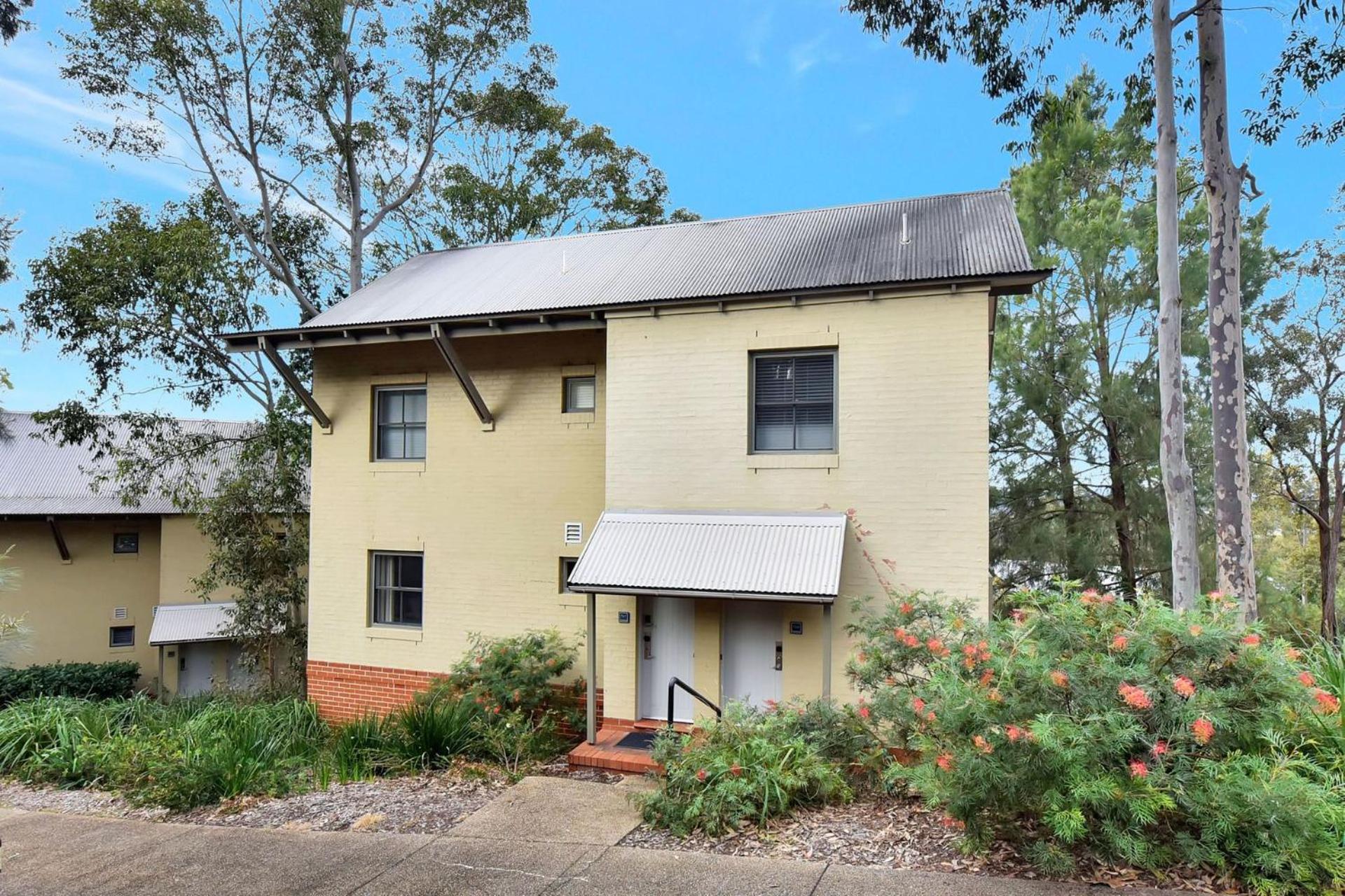 Hotel Villa Croissant 2br Located Within Cypress Lakes Resort