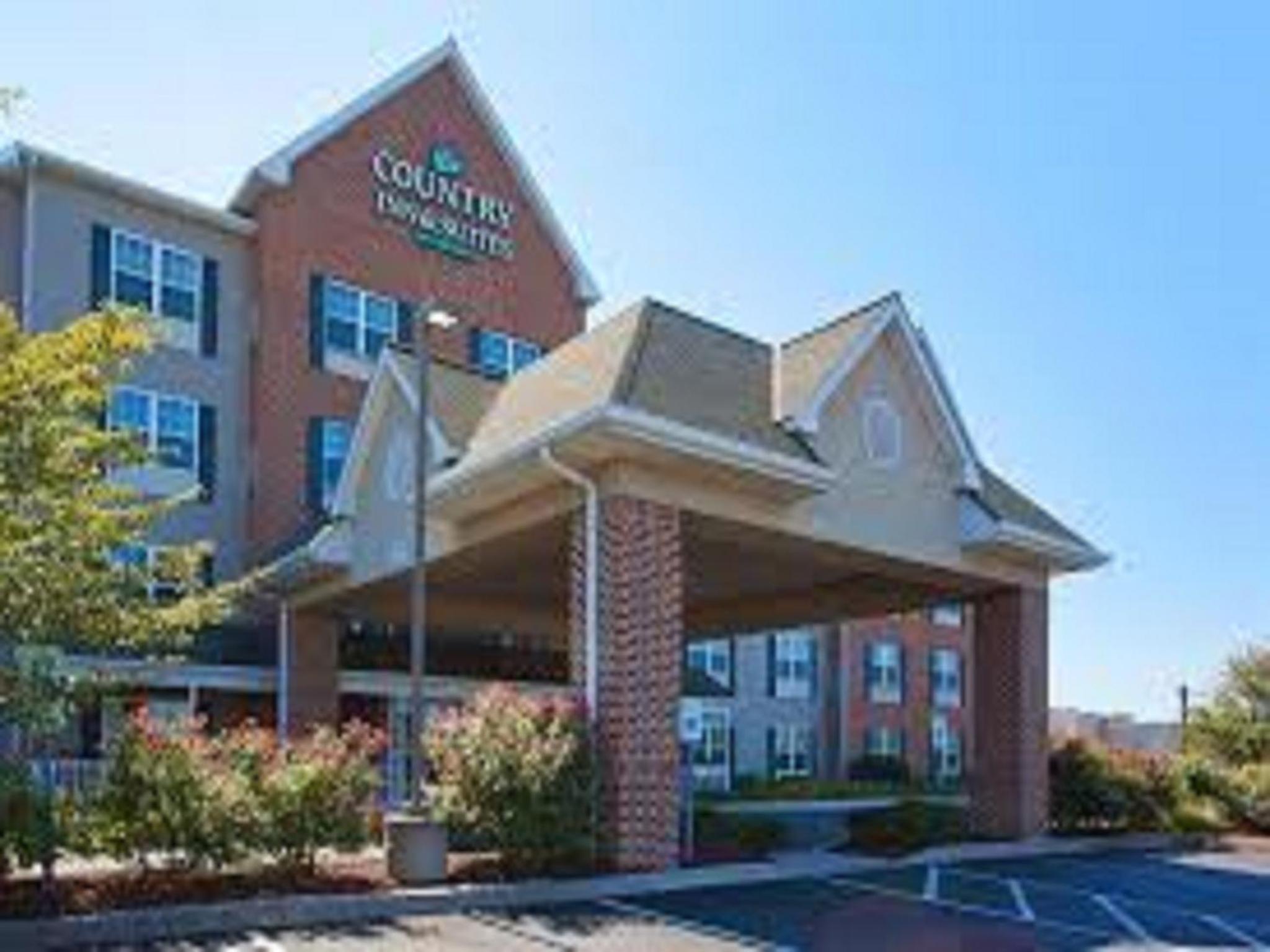 Hotel Country Inn & Suites by Radisson, Lancaster Amish Country , PA - Image 1