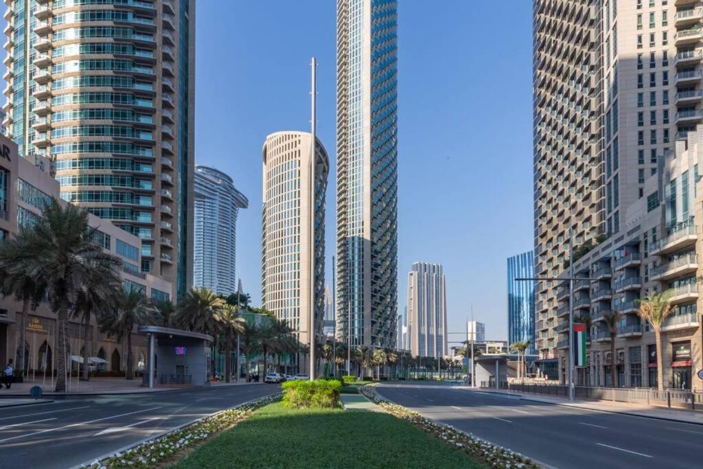 Frank Porter - Stand Point Tower