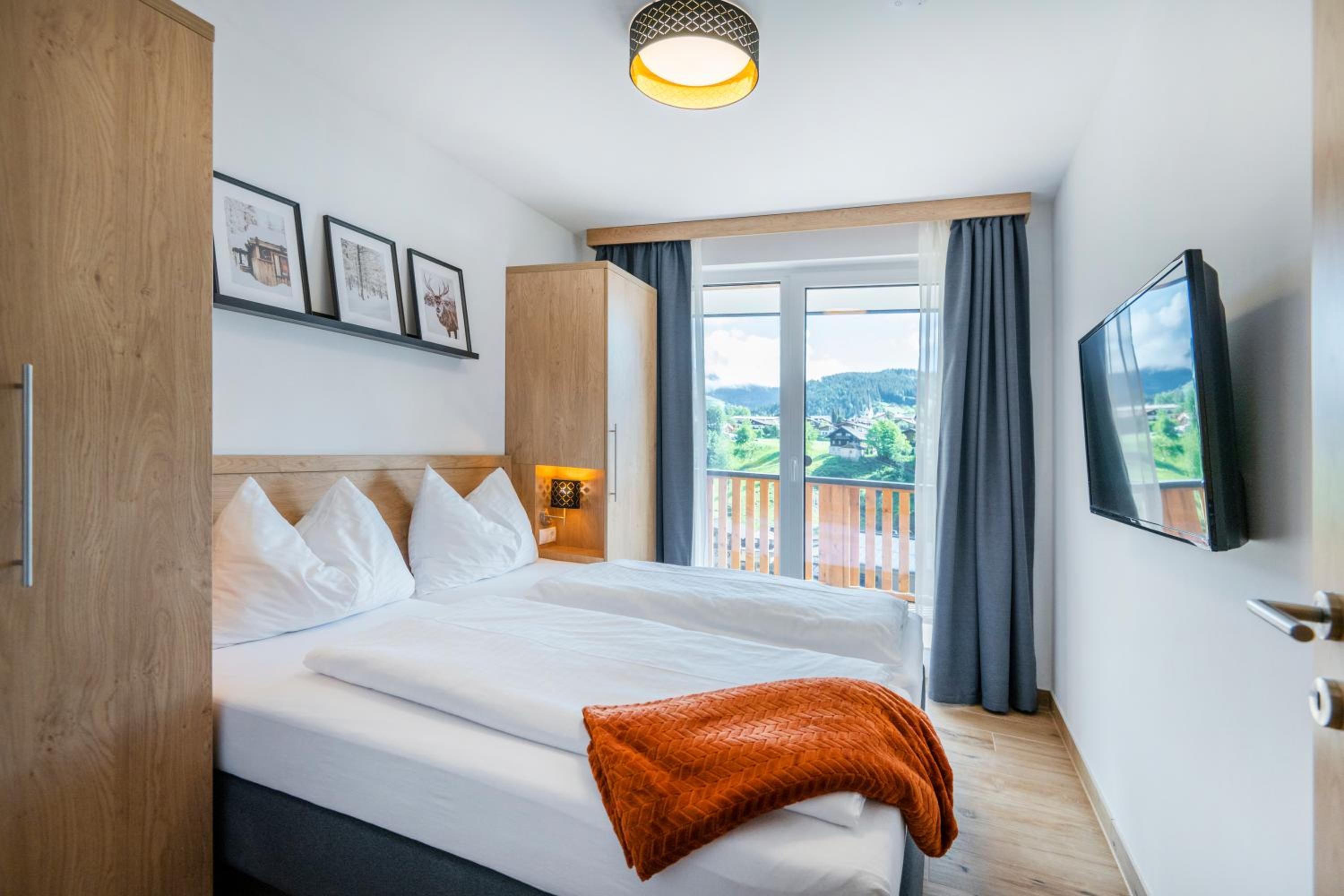 Chalet Dorf Wagrain Alpenleben by AlpenTravel