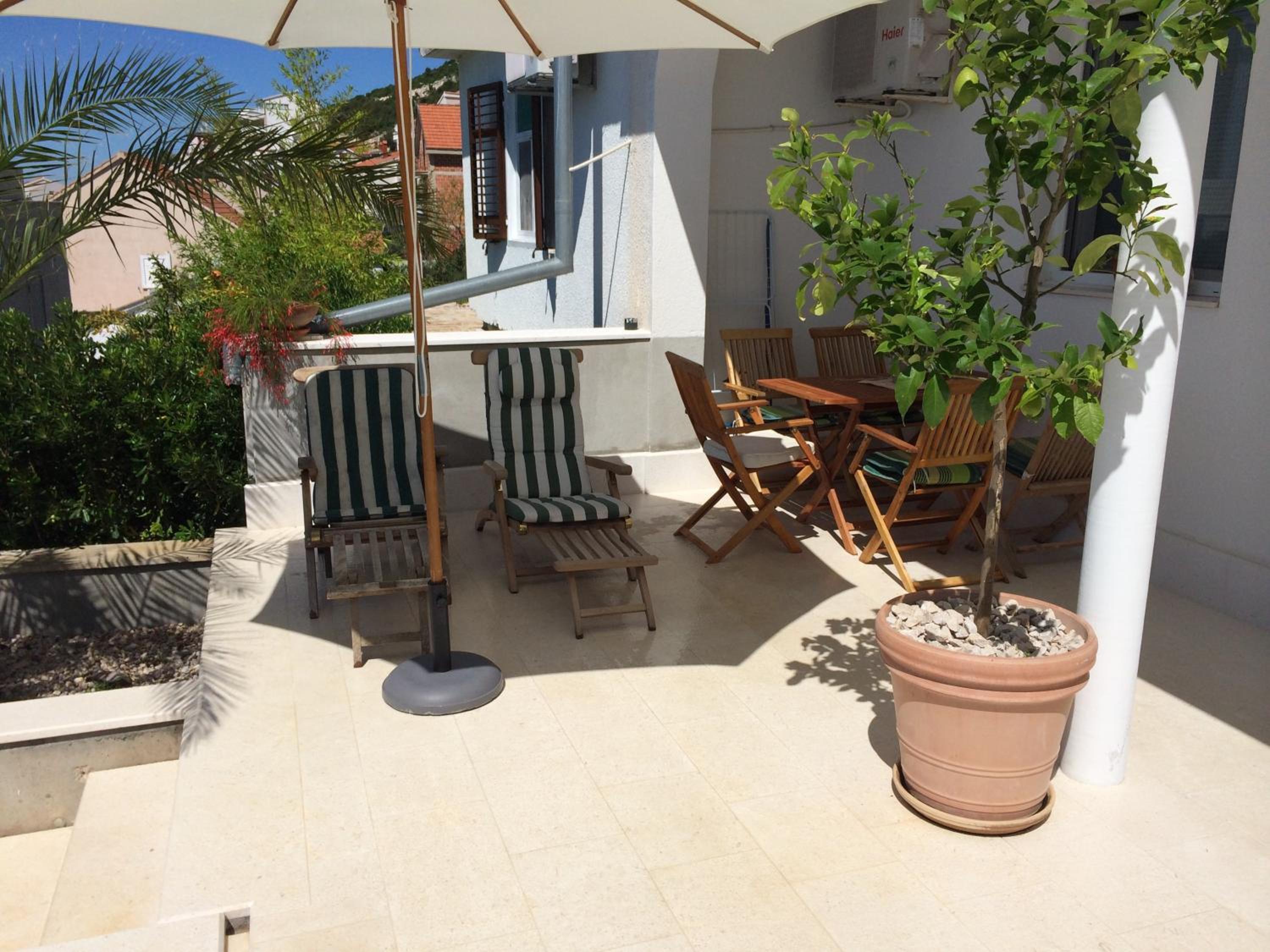 Villa Lana Apartments