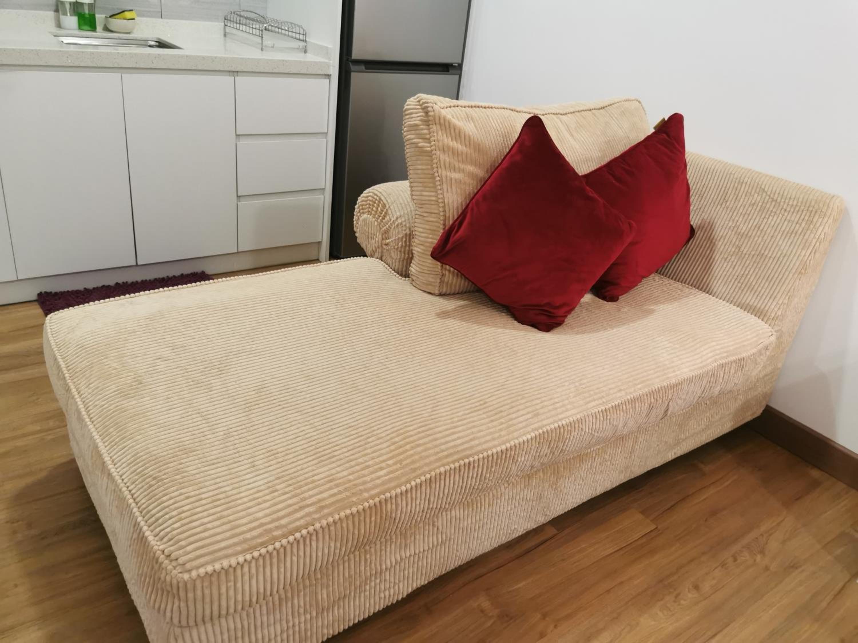 Apple Home 2 at Menara Simfoni, King Size Bed, Cheras, Nexflix, Wifi, Parking photo 6