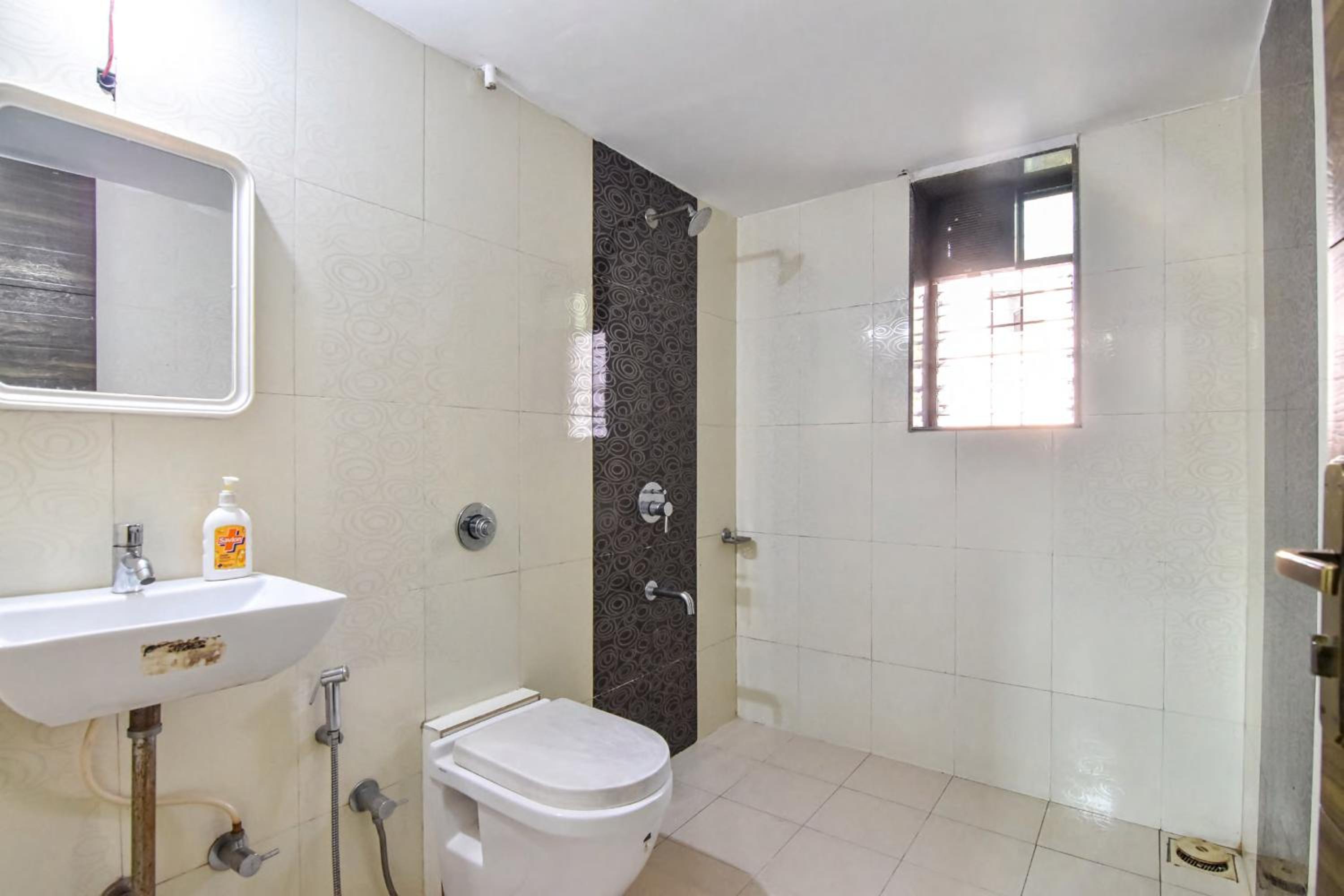 Sonu Villa 4Bhk Lonavala view 4