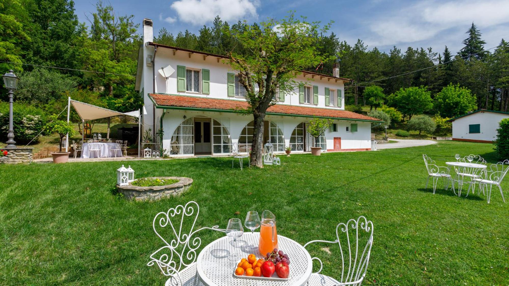 LA VILLA DINA 10, Emma Villas