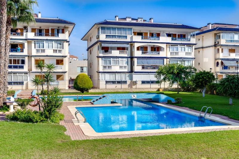 Bungalow con terraza La Mata