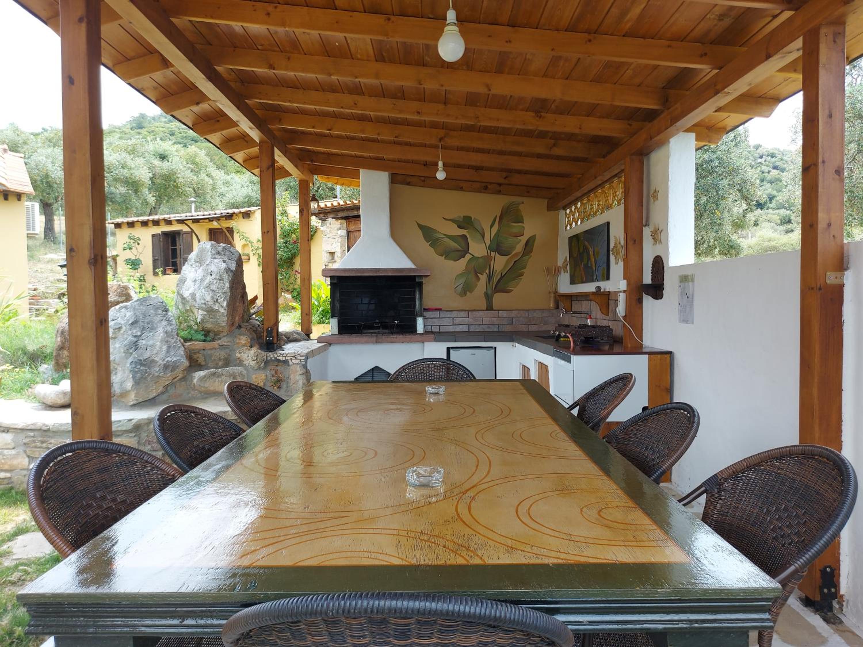 Varias Art House view 4