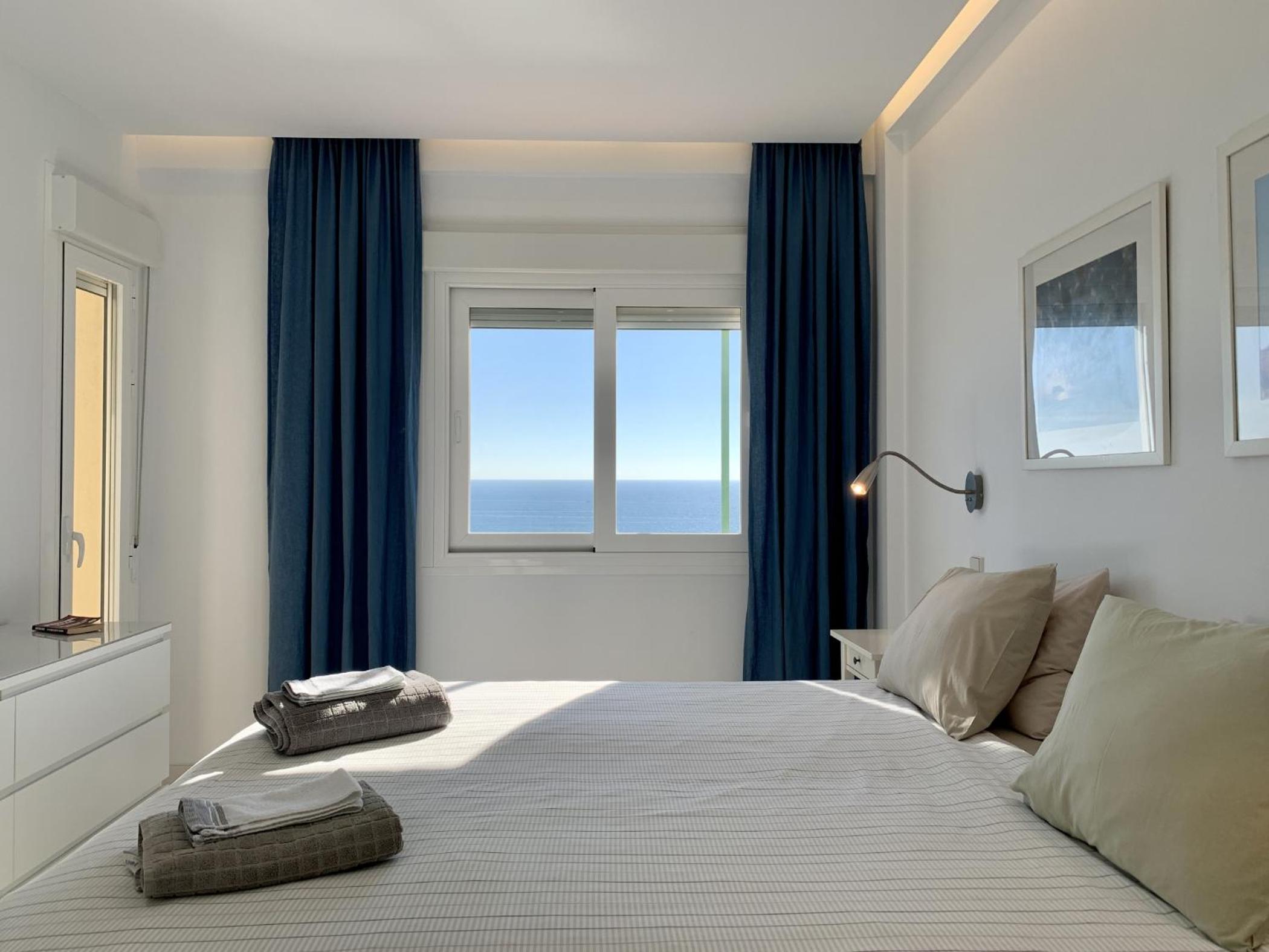 Carvajal Luxury apartment in first line photo 2