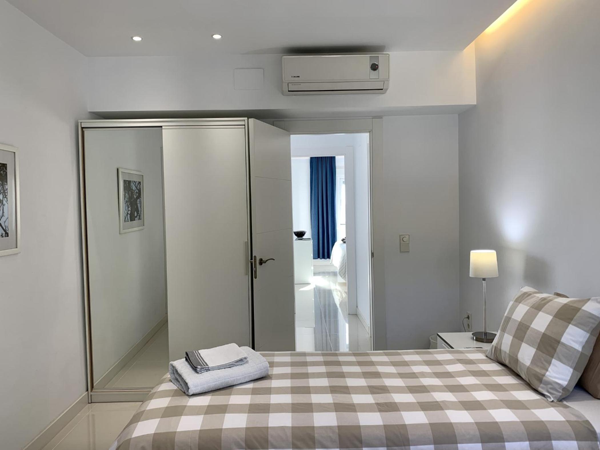 Carvajal Luxury apartment in first line photo 3