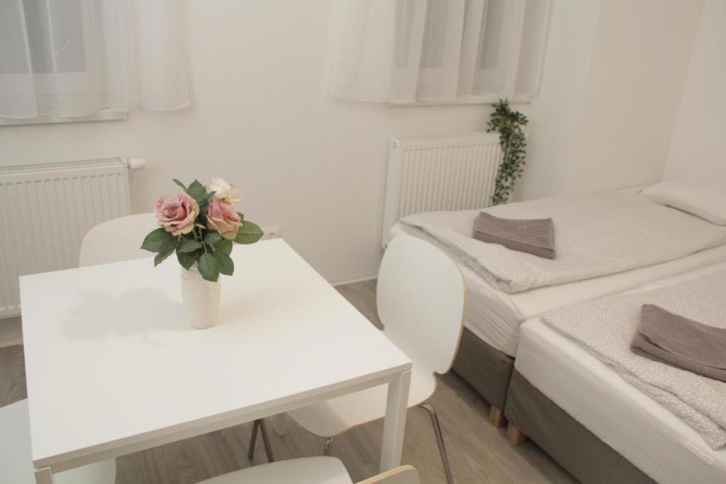 Hauptbahnhof Rooms
