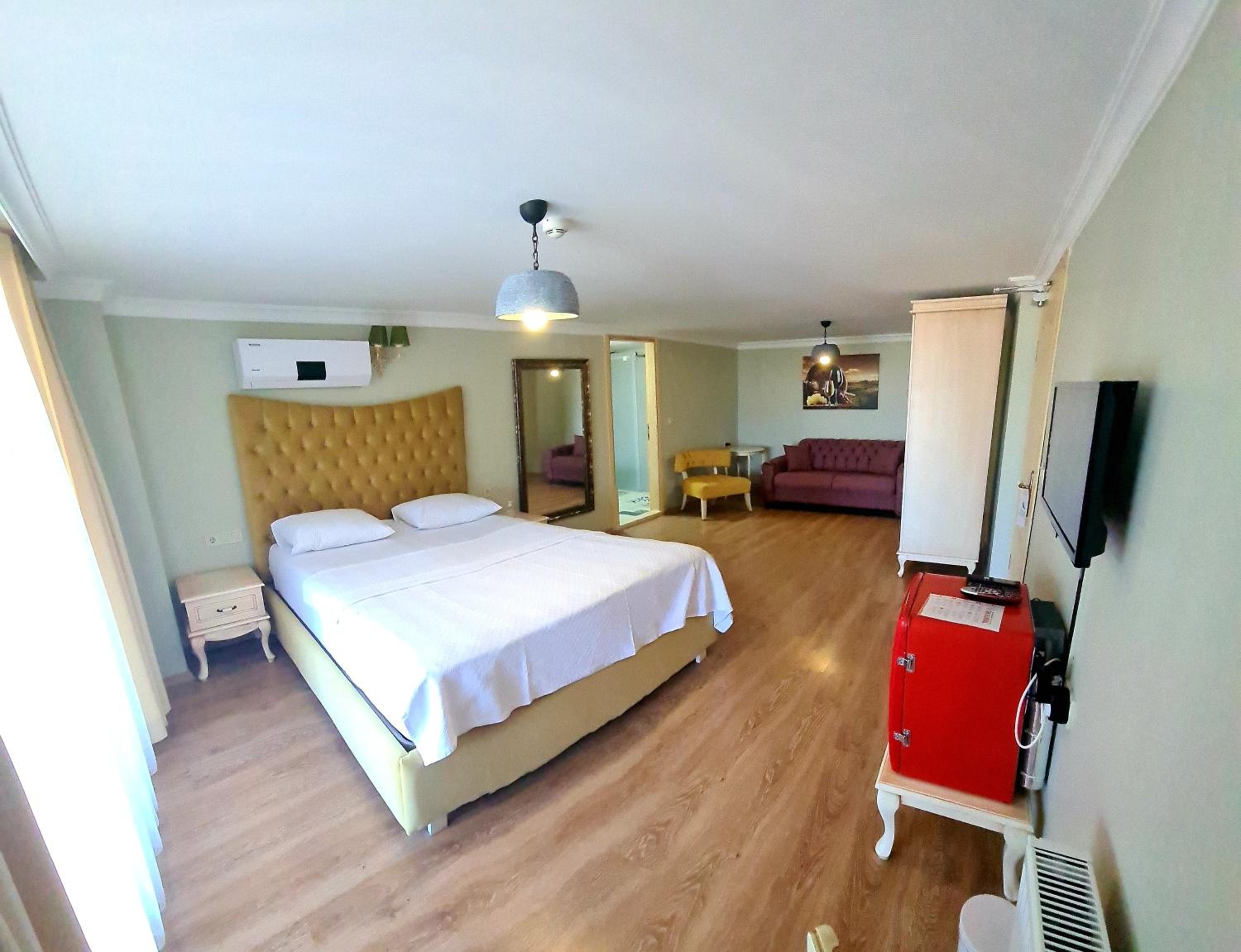 Belizi Hotel
