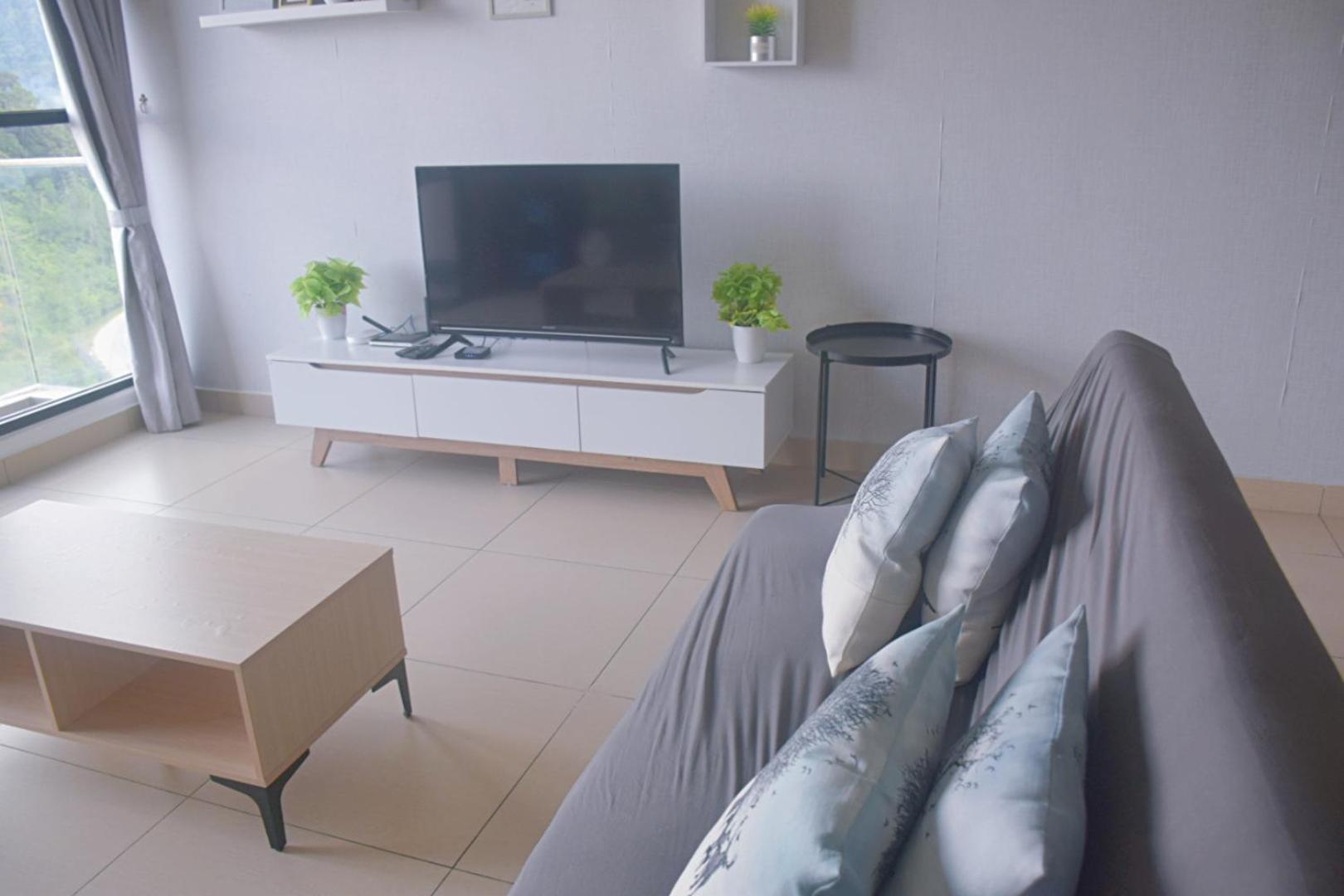 Sunshine Houz 3-bedroom (8-12 pax) @ Midhill Genting (Free WiFi) photo 6