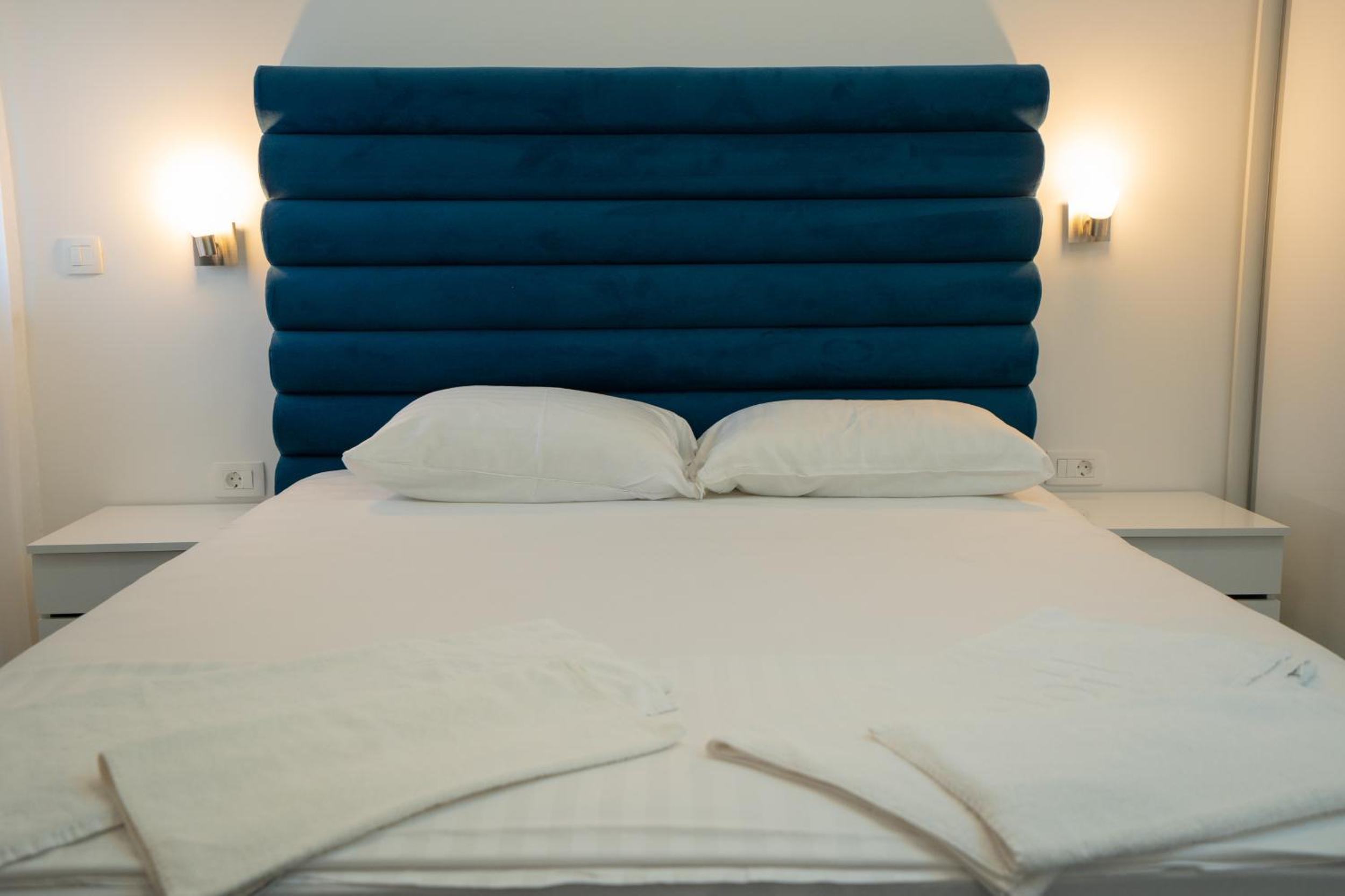 Photo 32