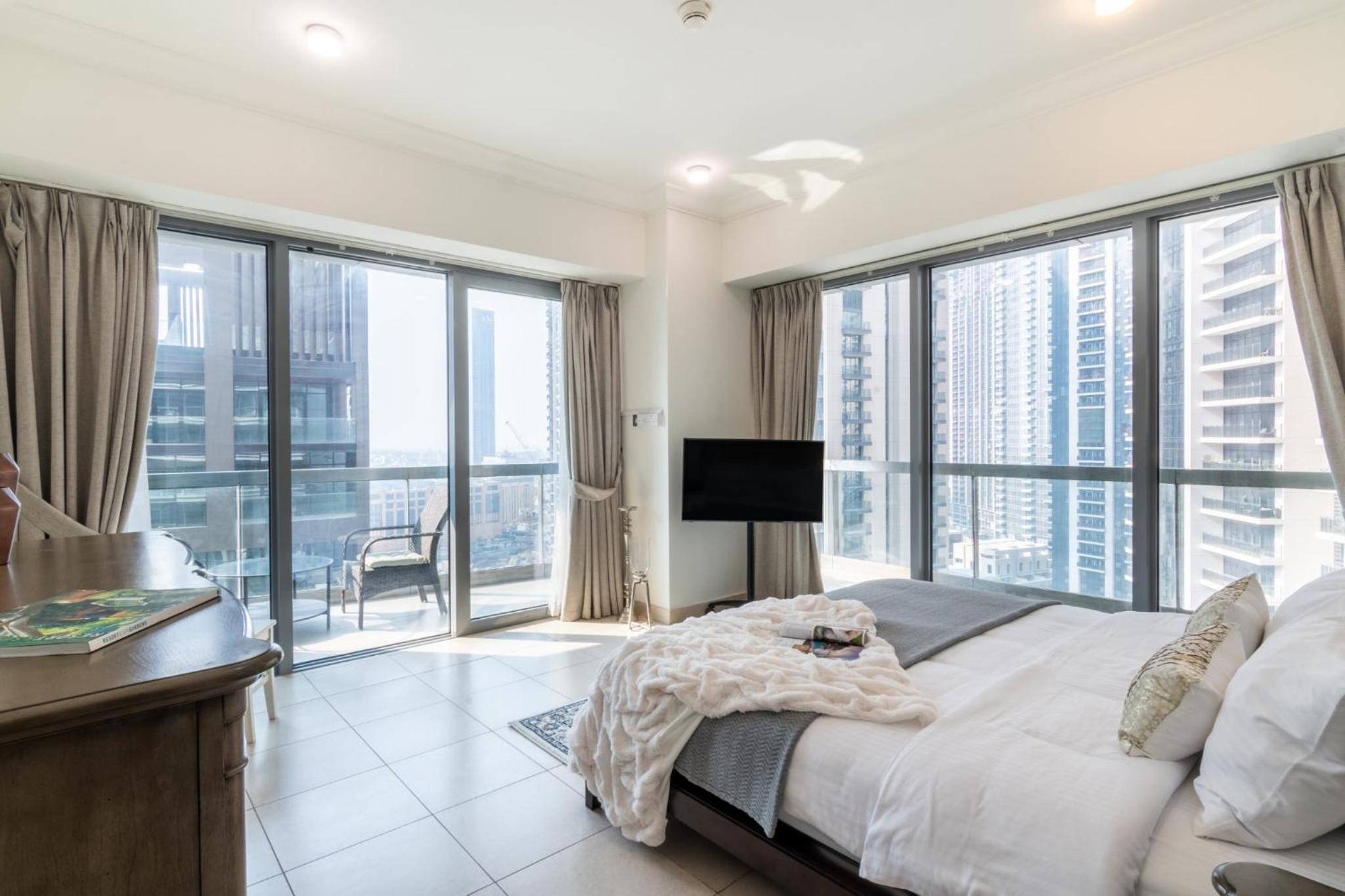 The Smart Concierge - 8 BLVD Walk