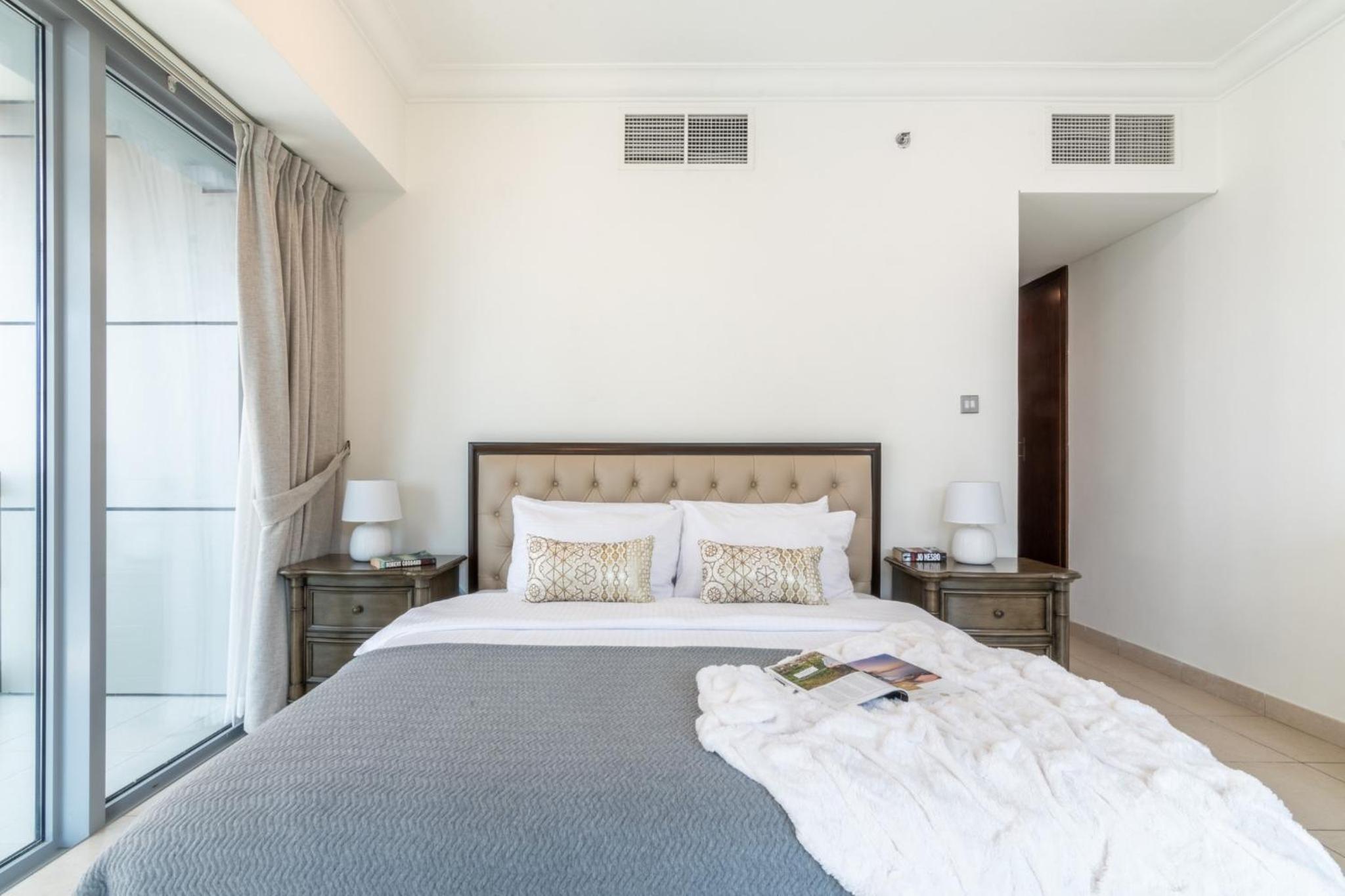 The Smart Concierge - 8 BLVD Walk