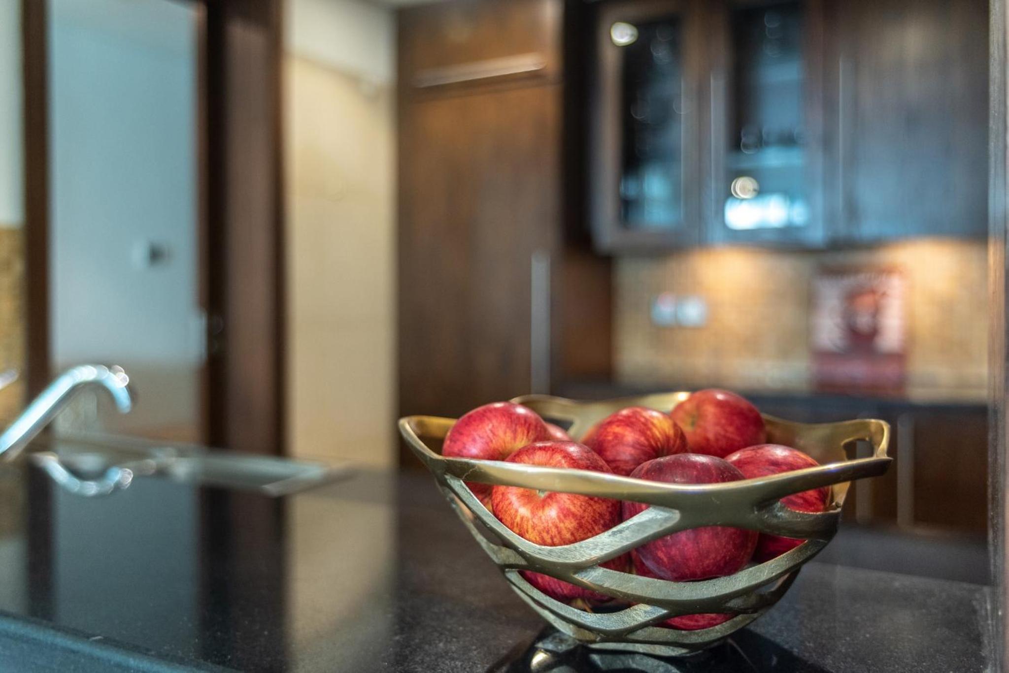 The Smart Concierge - 8 BLVD Walk
