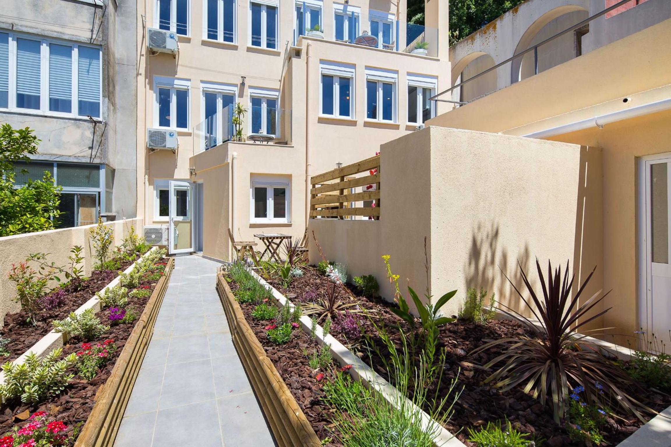 Designer Flats in Lapa