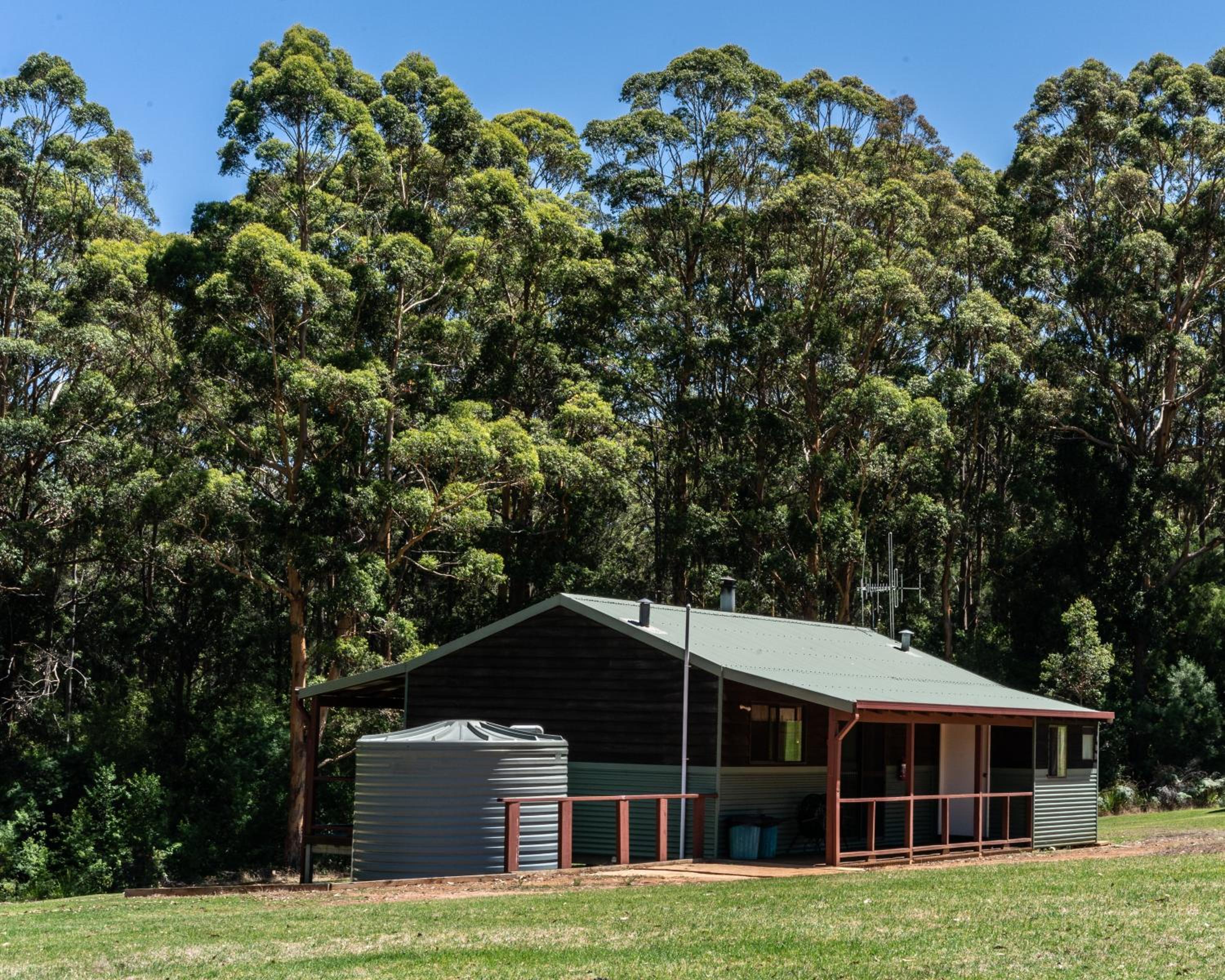 Tinglewood Cabins