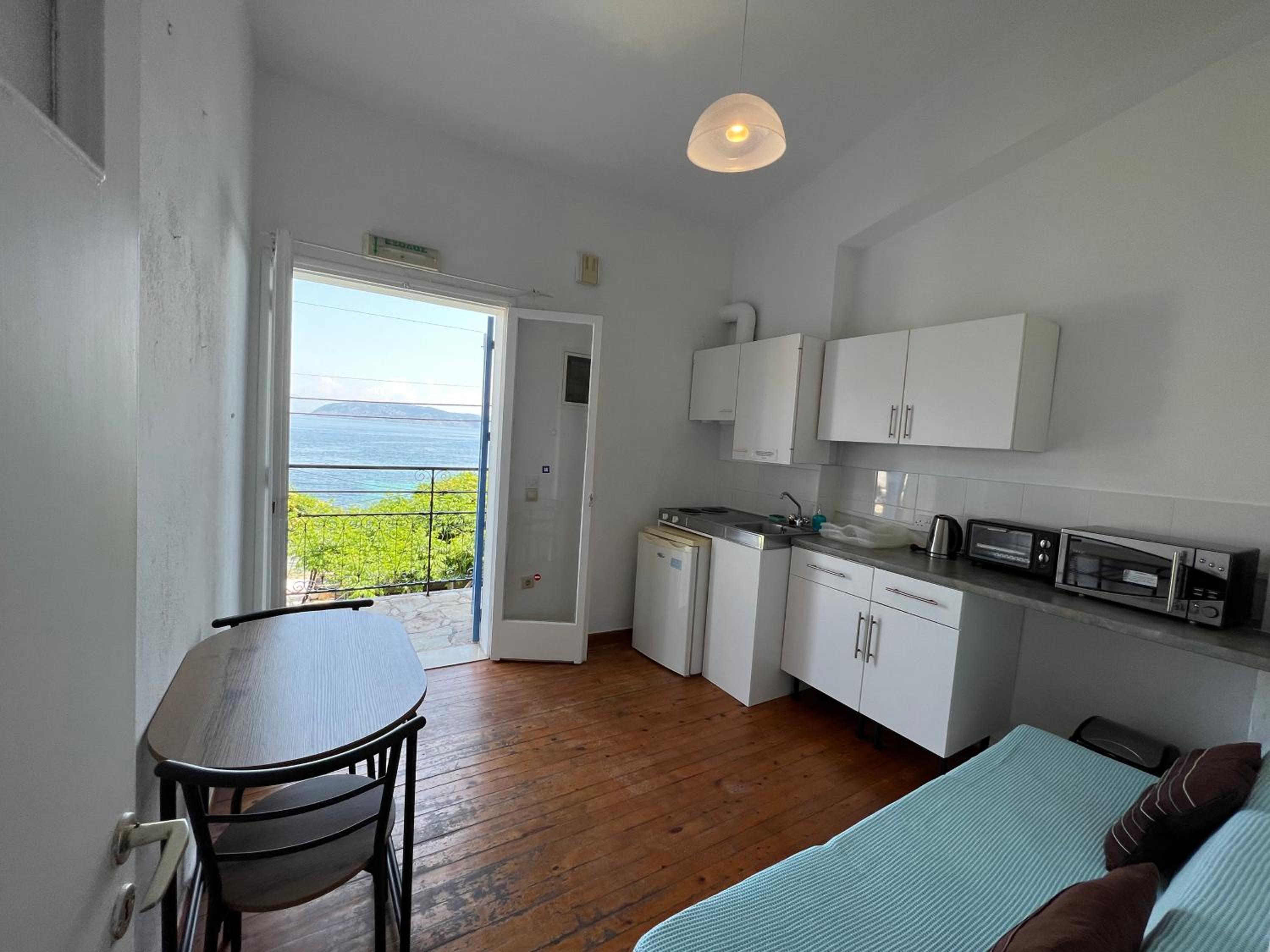 Stratigos apartments