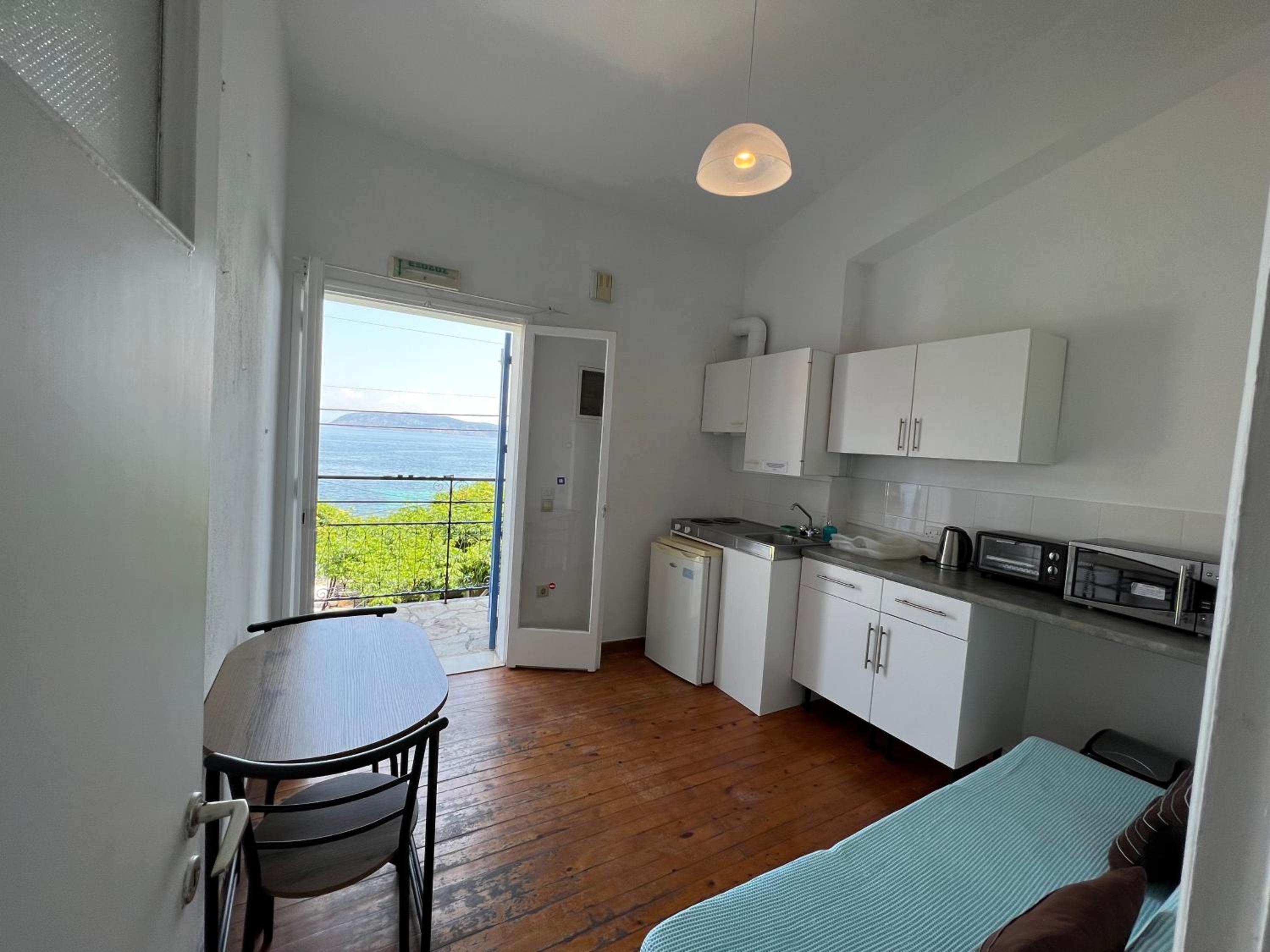 Stratigos apartments