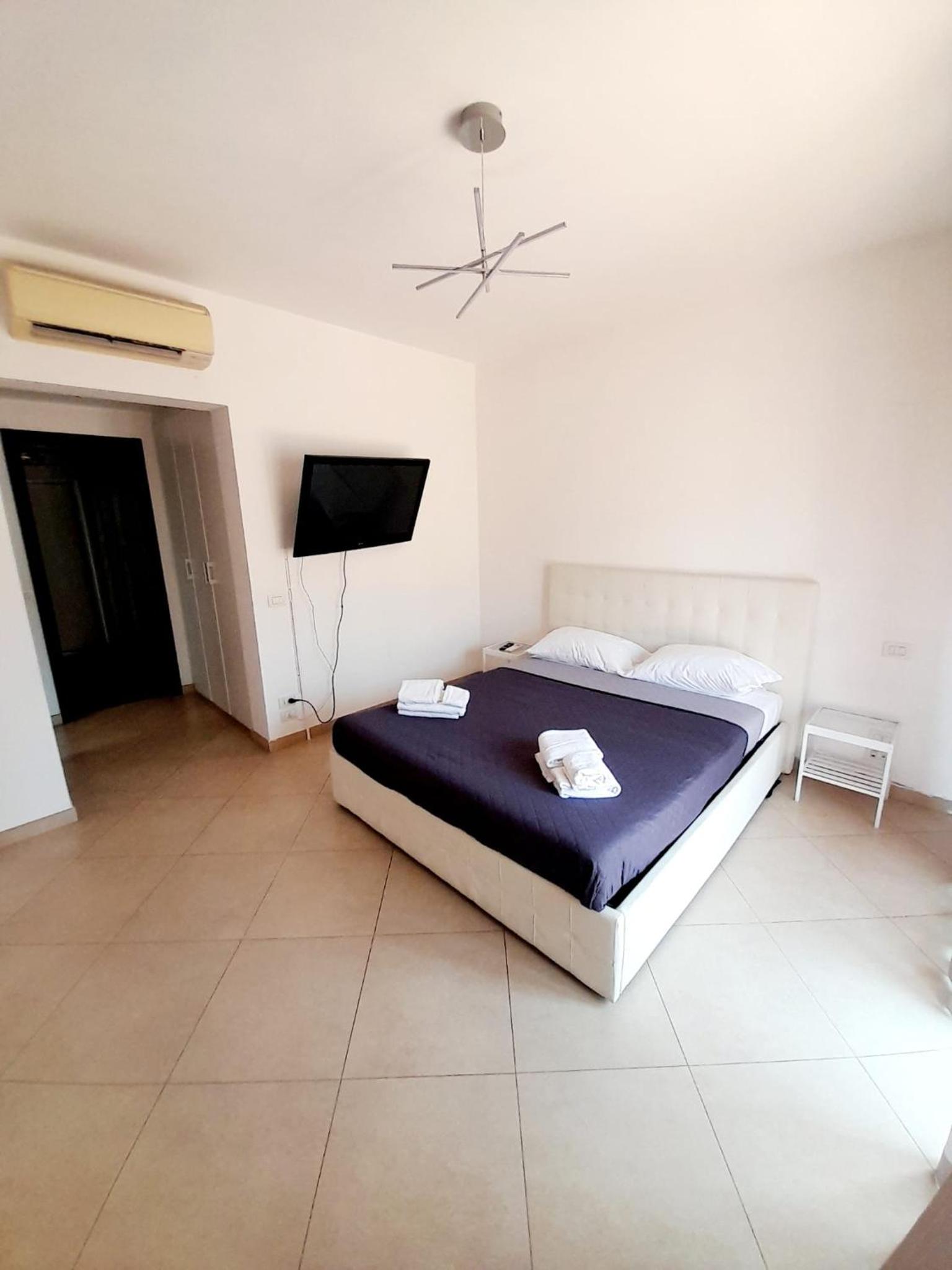 Mayfair Lifestyle Suites by Babylon Stay