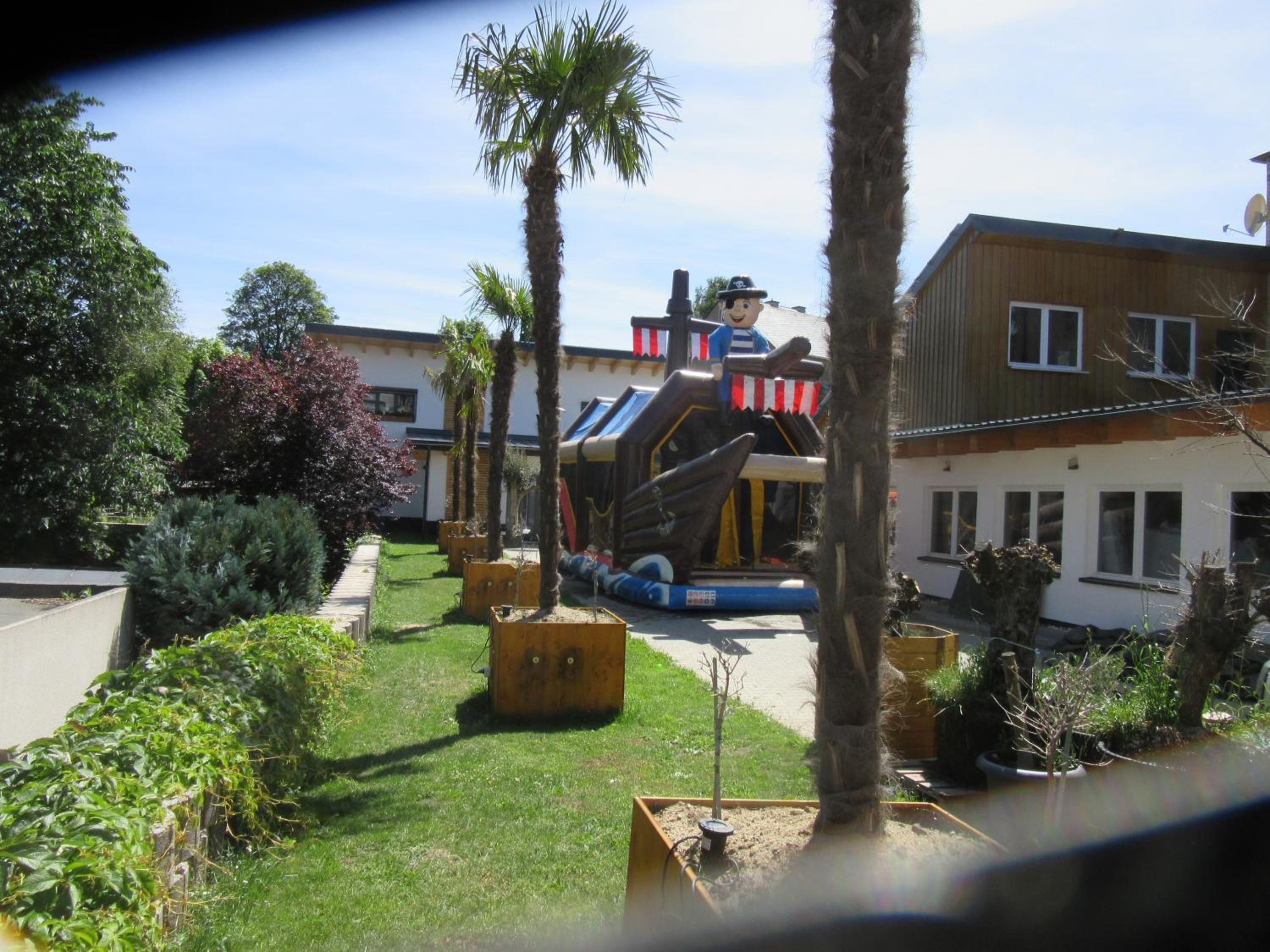 Photo 7