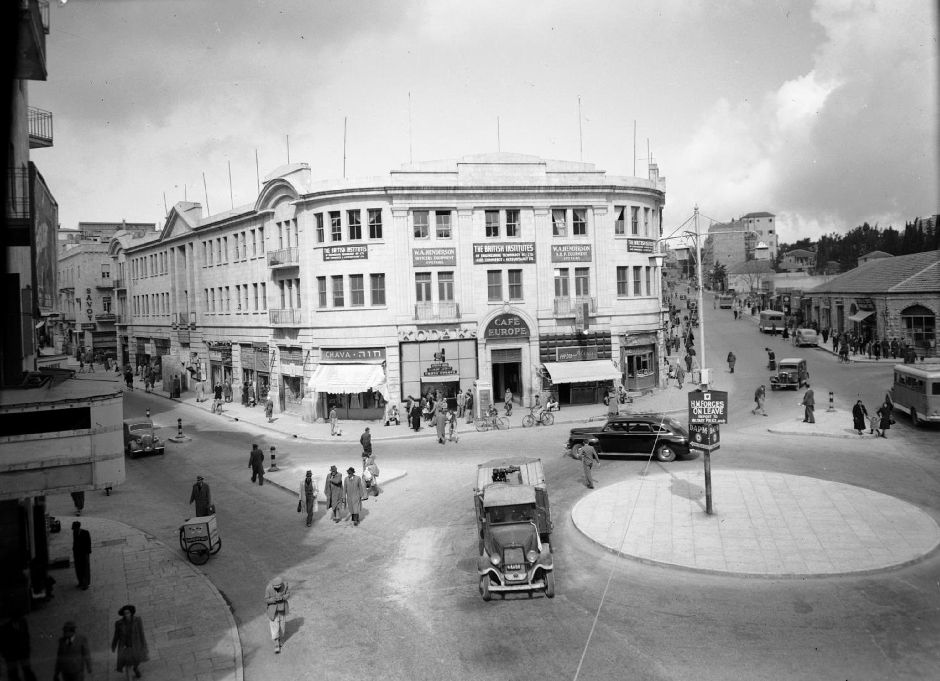 Ron Hotel