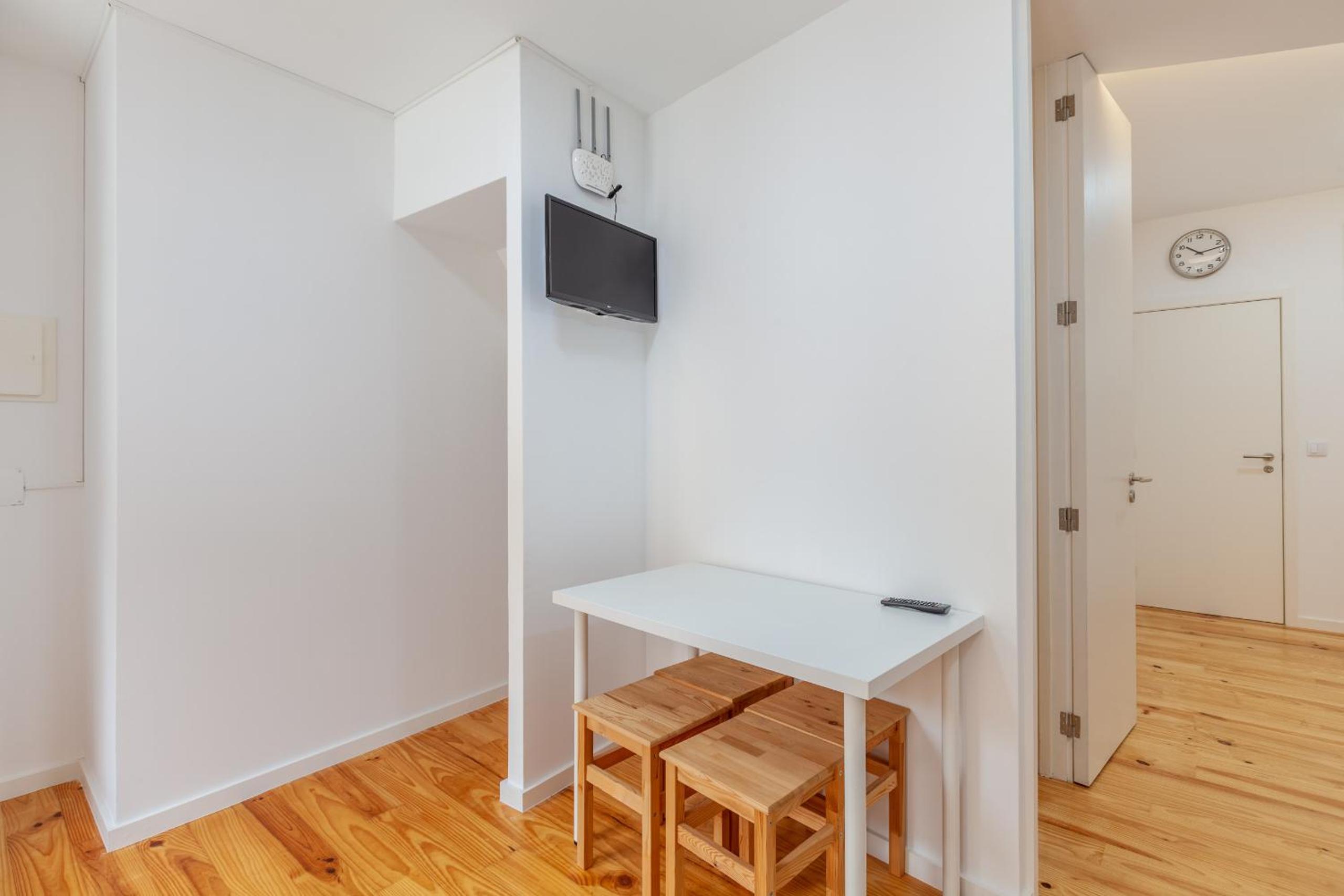 Villa Apartments & Suites view 3