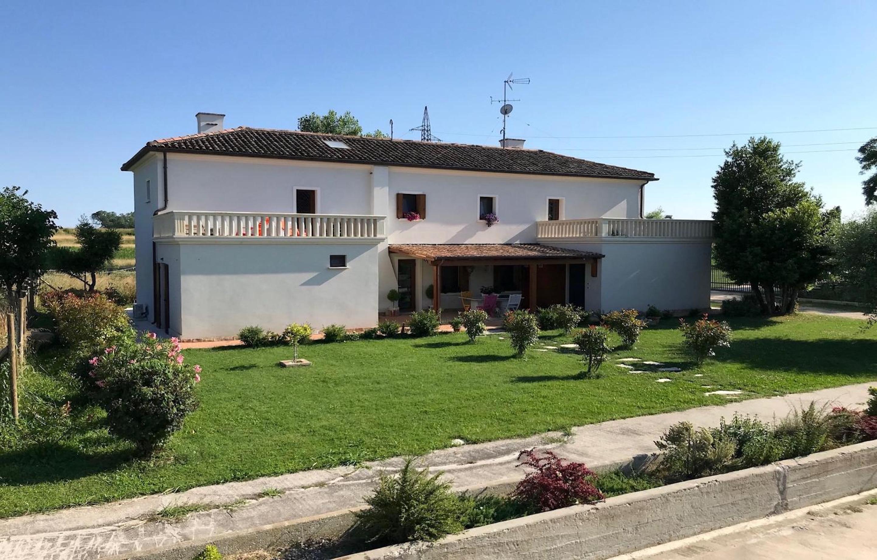 Photo 36