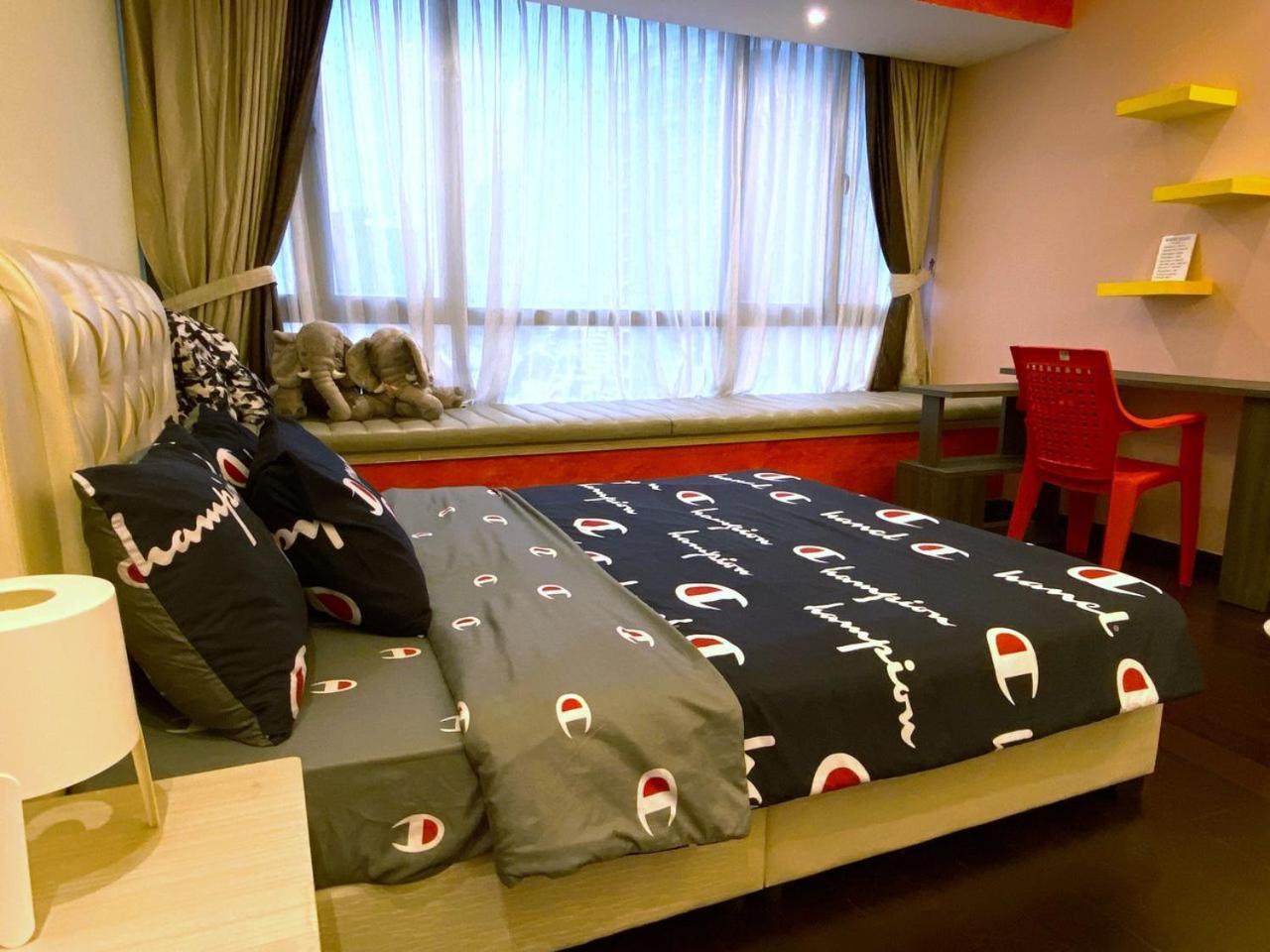 R&F Princess Cove JB Apartment Suites By SC Homestay