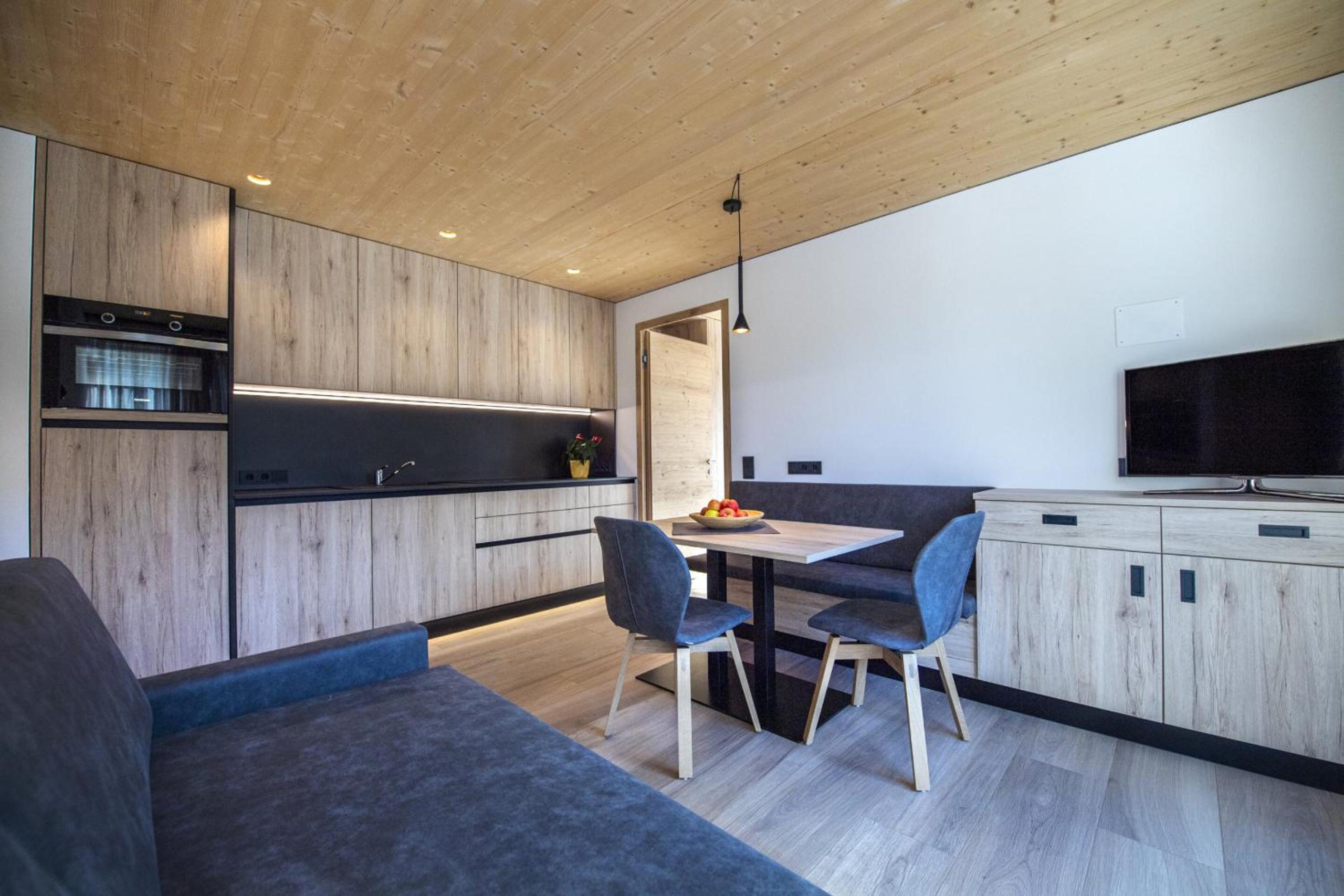 Apartments Dami