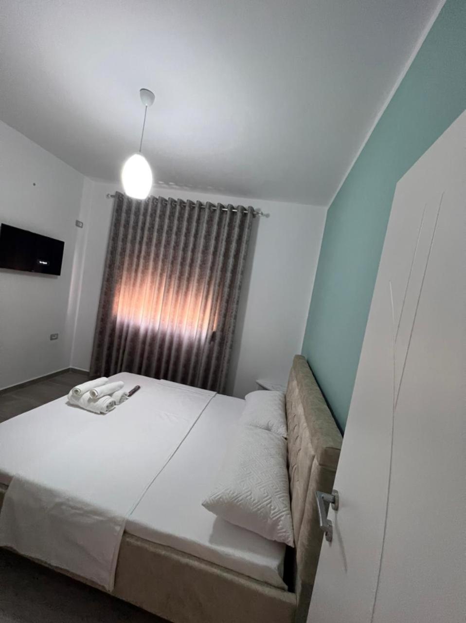 Fiori Rooms