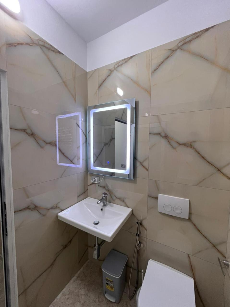 Fiori Rooms