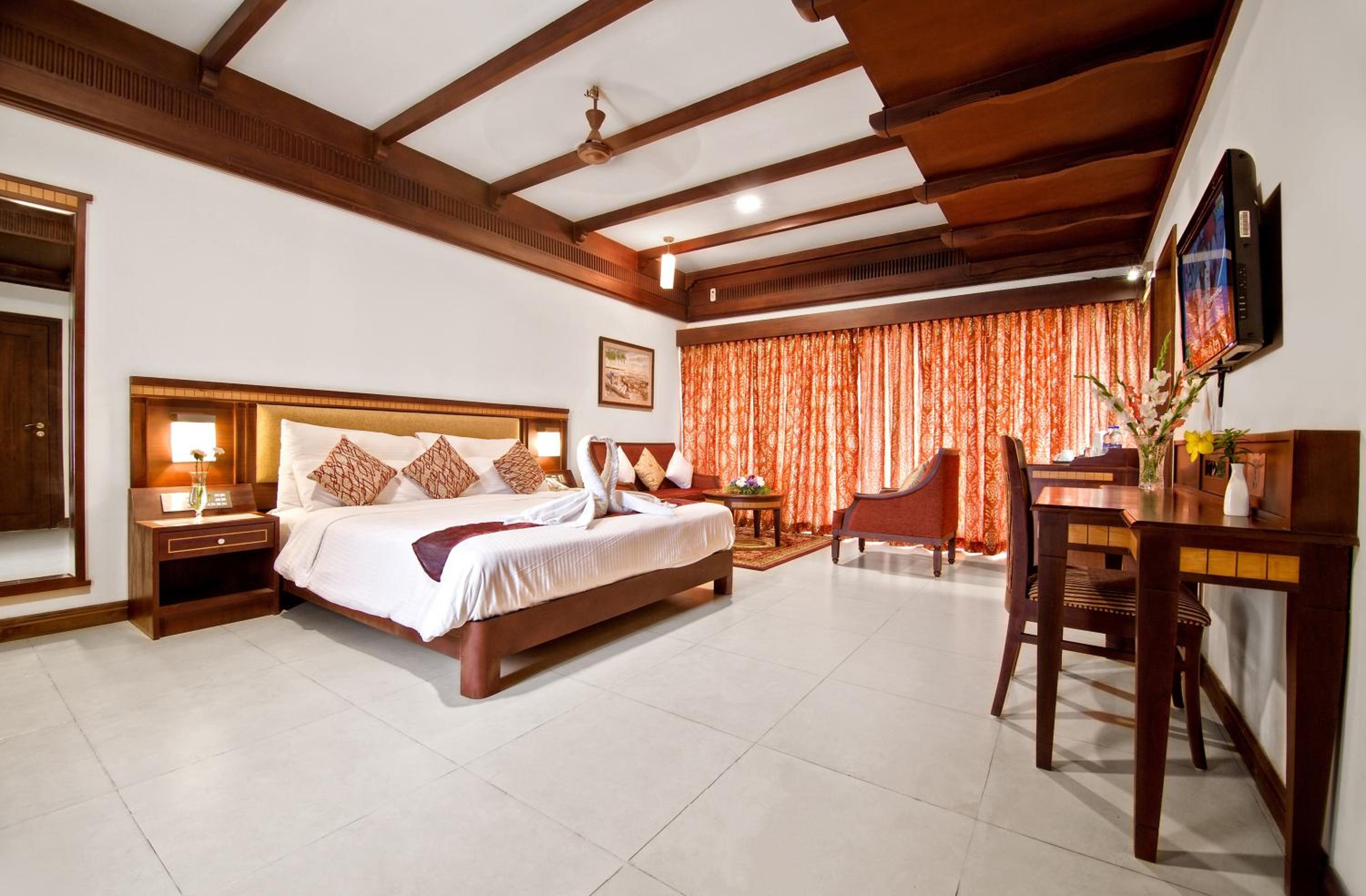 Sterling Lake Palace Alleppey Sterling Lake Palace Alleppey
