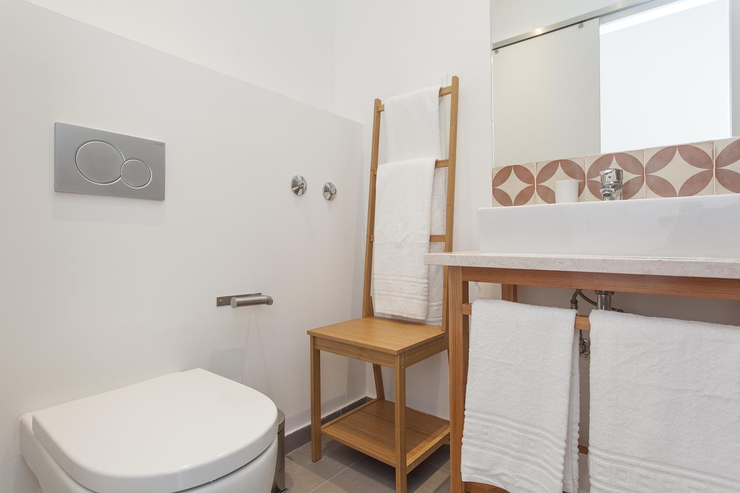 Lisbon Old Town Guest House