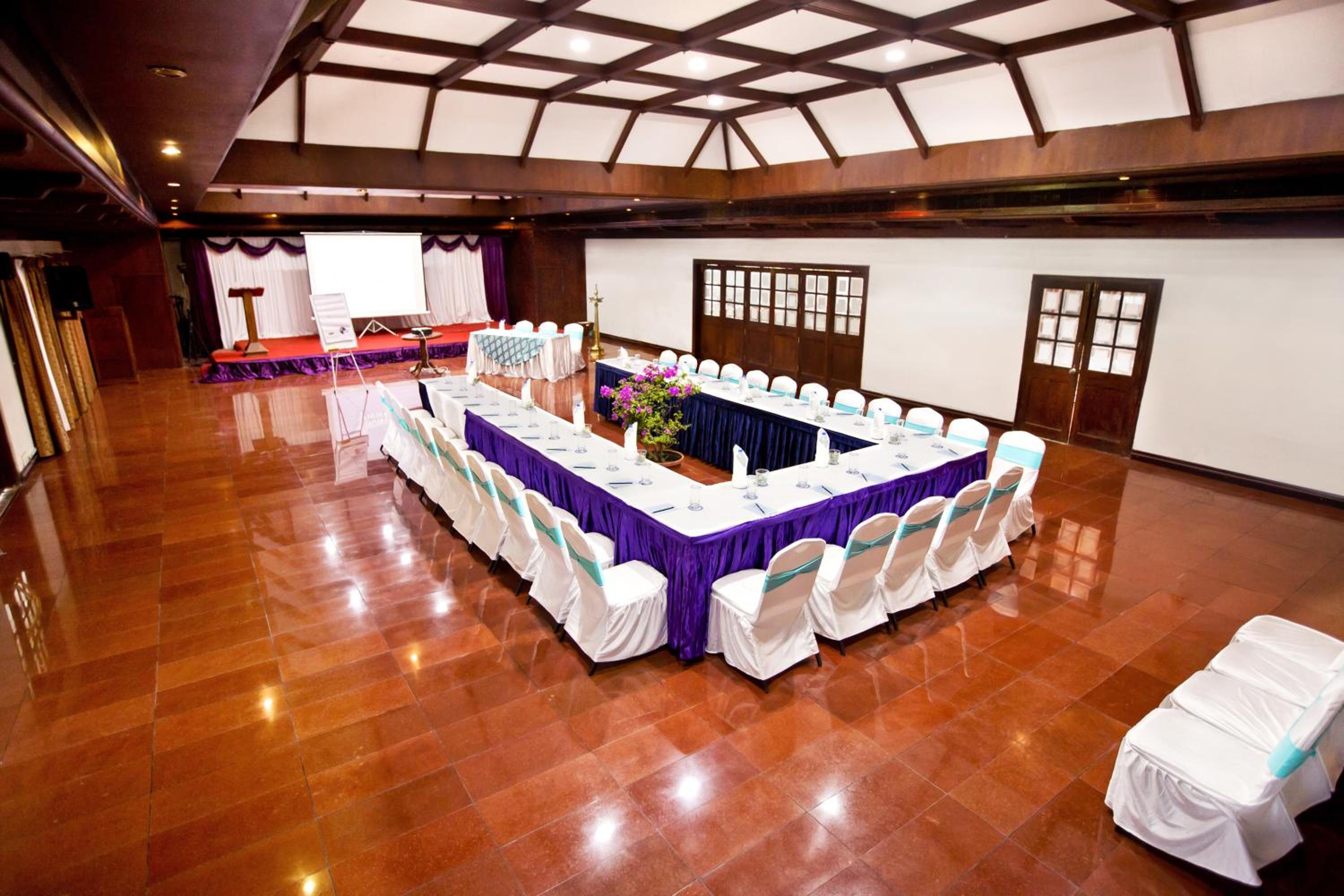 Sterling Lake Palace Alleppey Sterling Lake Palace Alleppey